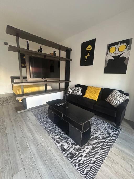 Luxury Getaway Apartment