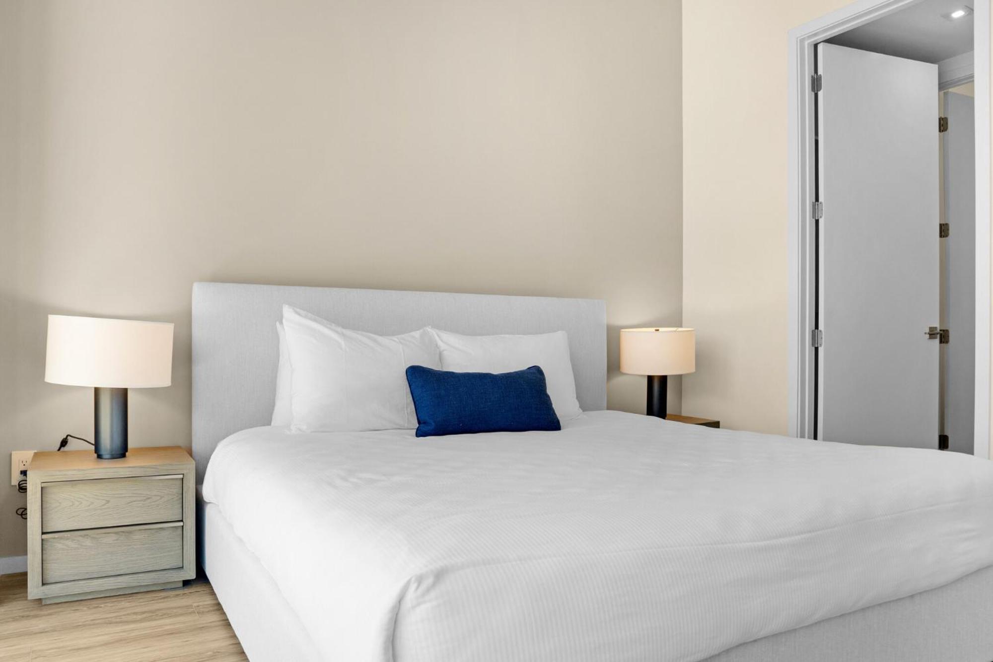 Apartment Roami At Little River Lofts *