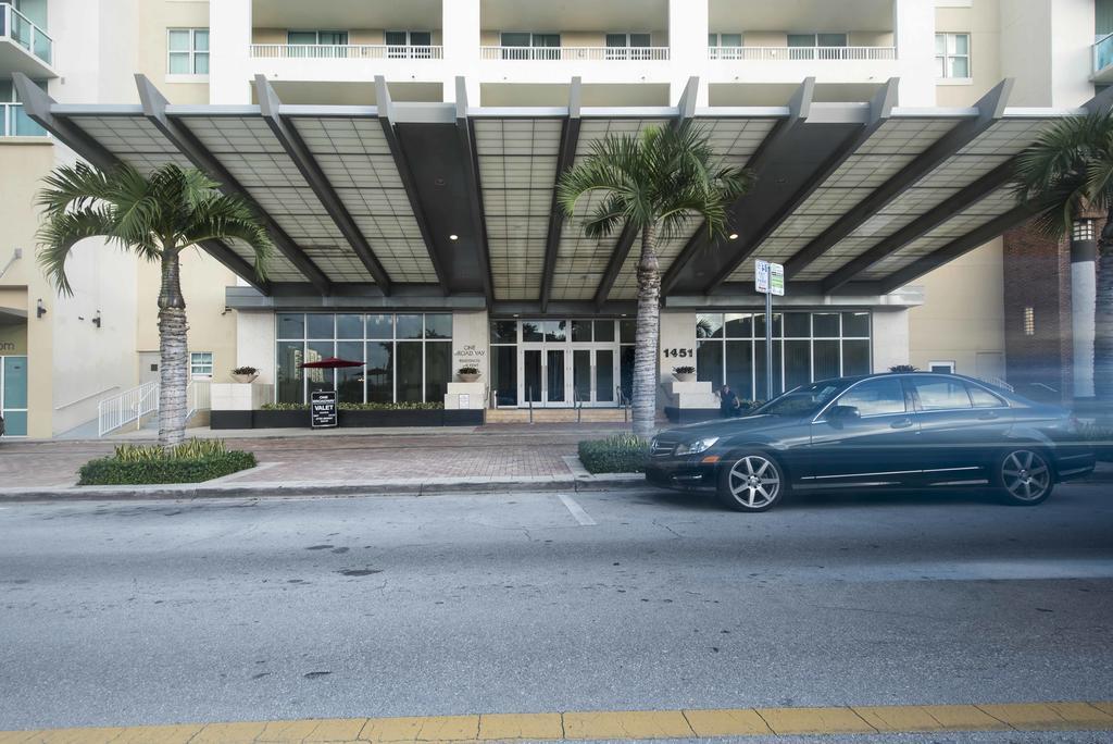 Dharma Brickell At One Broadway