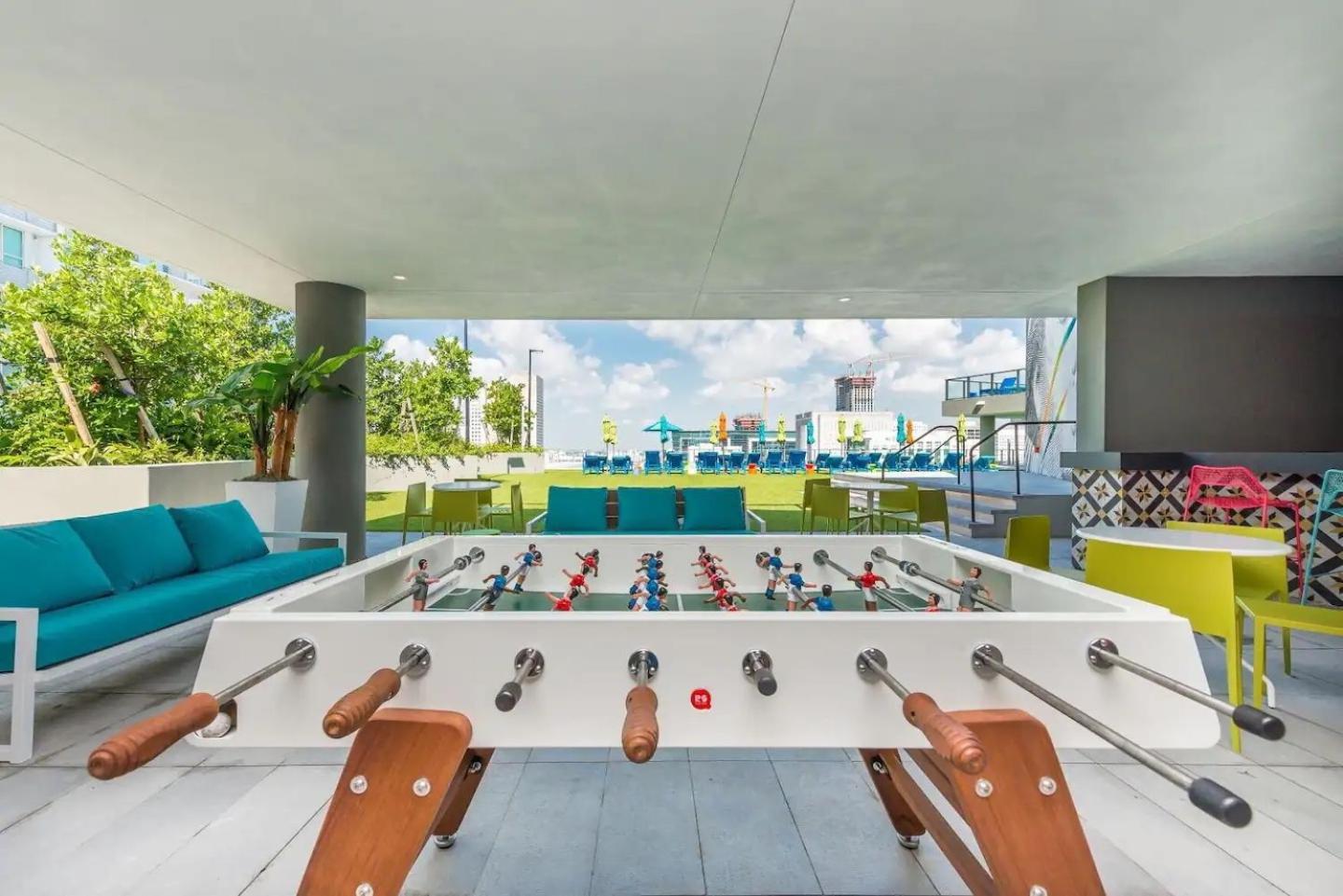 Apartment Breezy Luxury Residences - Near Kaseya Center Miami