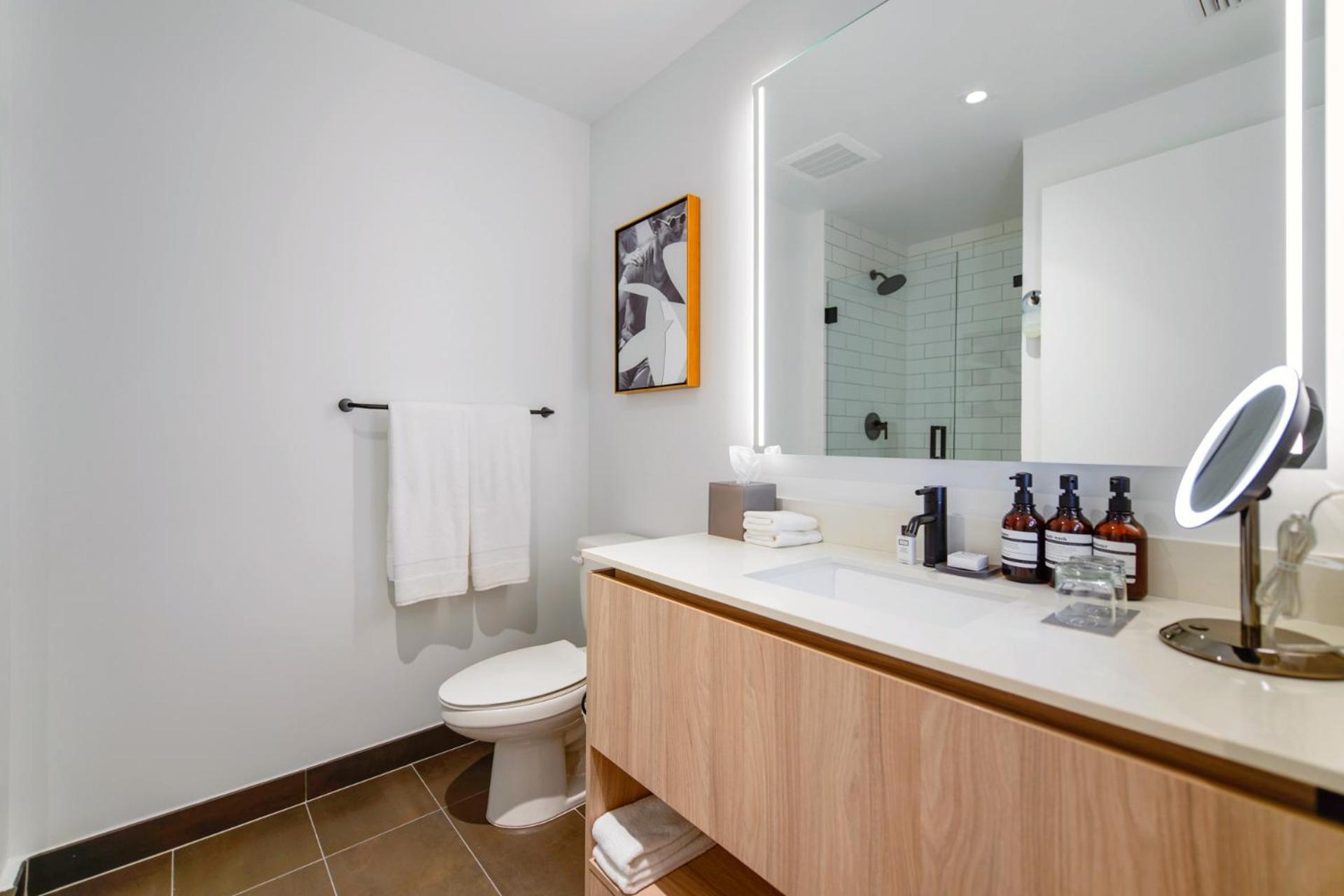 Apartment Luxury Studio Steps Away From Bayfront Park