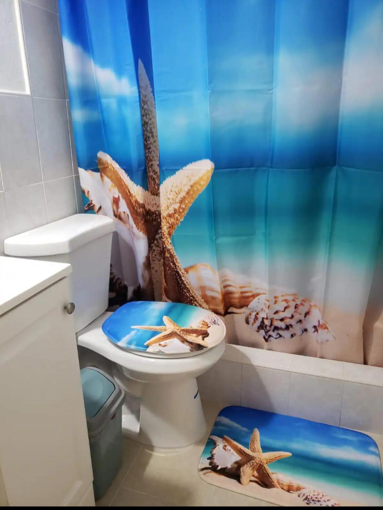 B4 Value On Private Bedroom With Private Bathroom In Little Havana, Homestay *
