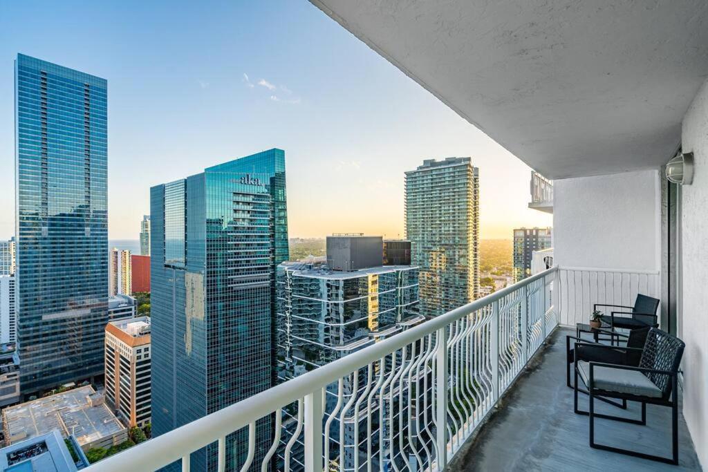 Charming 1bed 1bath Overlooking Brickell's Skyline