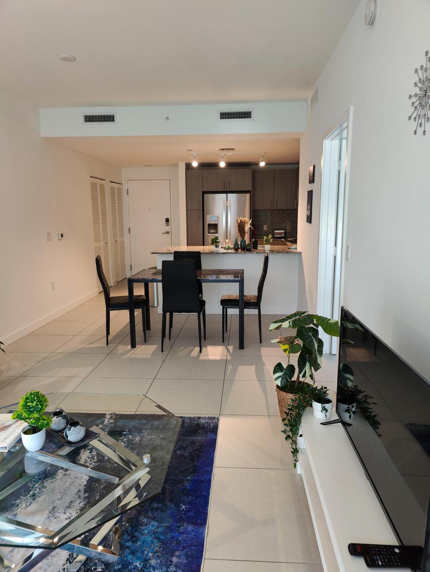 Style 1-bdrm Downtown Doral Miami