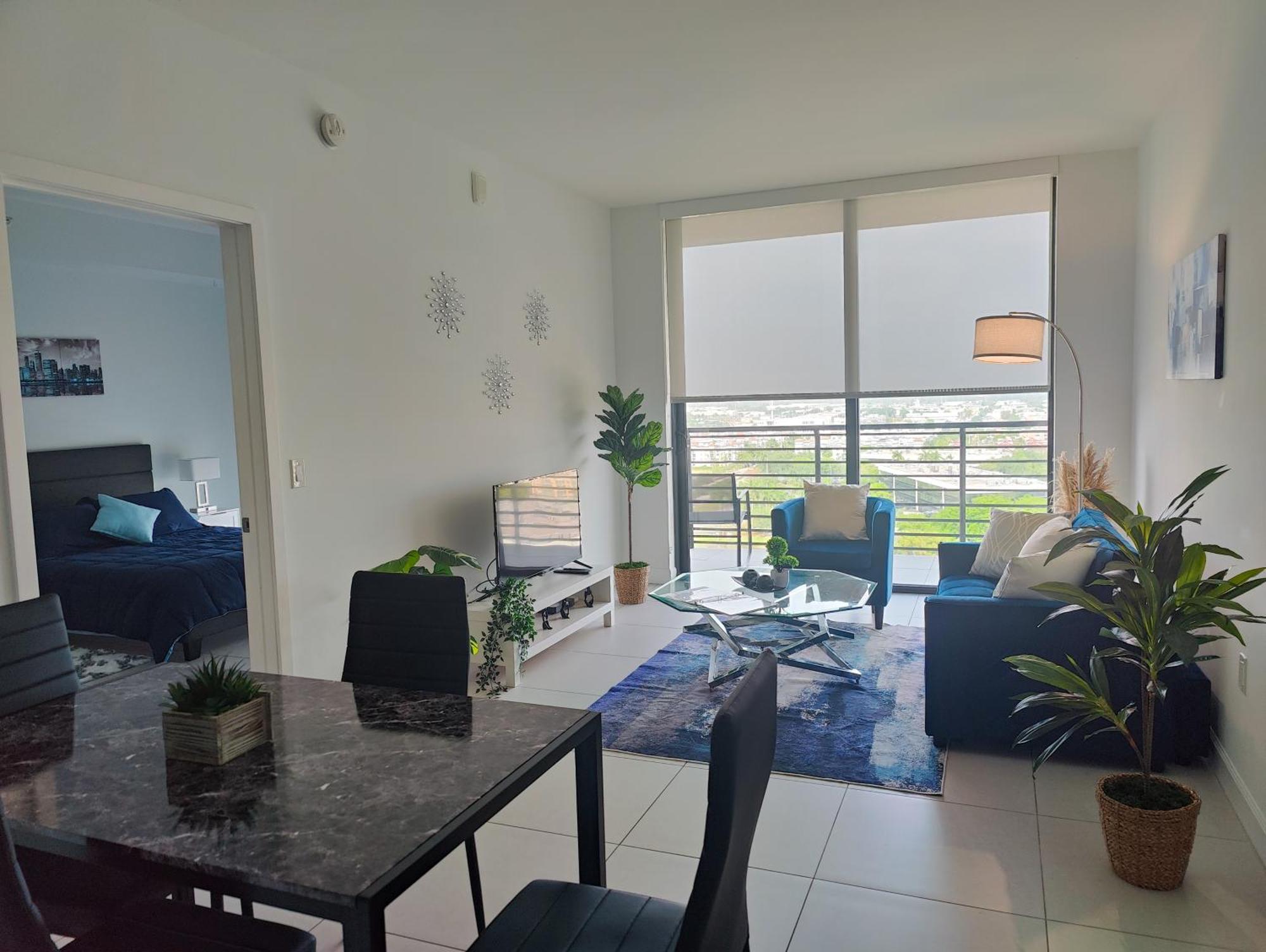 Apartment Style 1-bdrm Downtown Doral