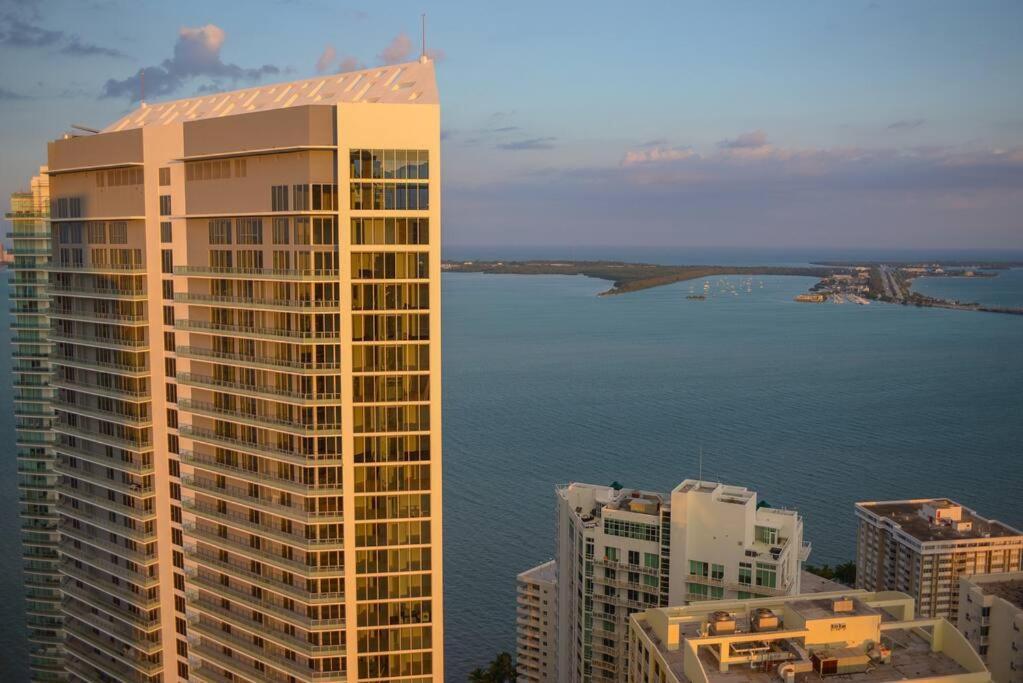 Apartment Lovely Upscale Gorgeous View 2bd 2bath In Brickell *
