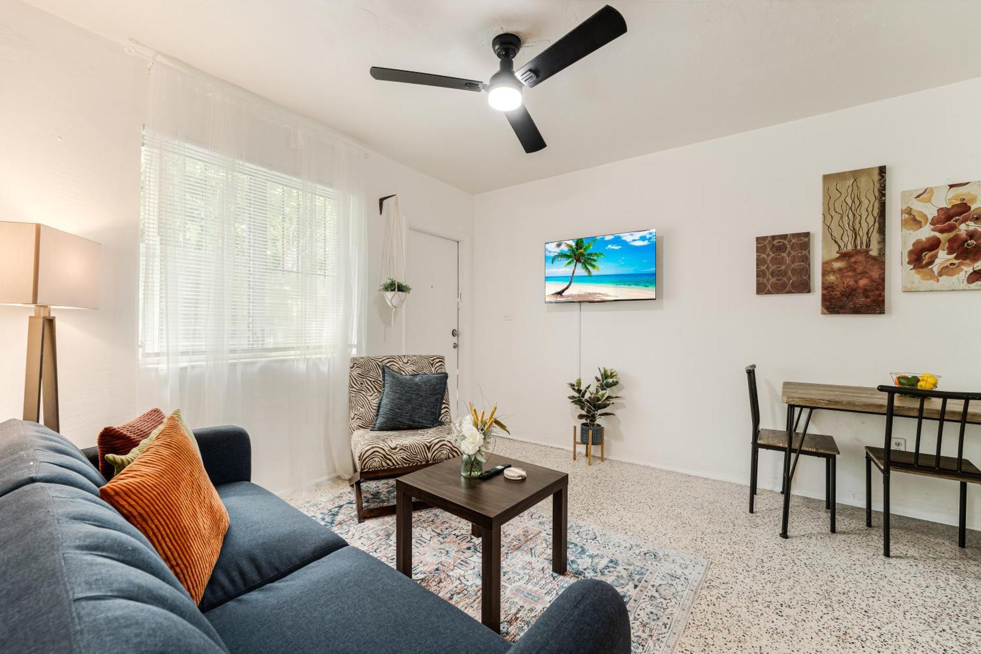 Cozy 1 Bed Retreat In Few Mins To Brickell Apartment *