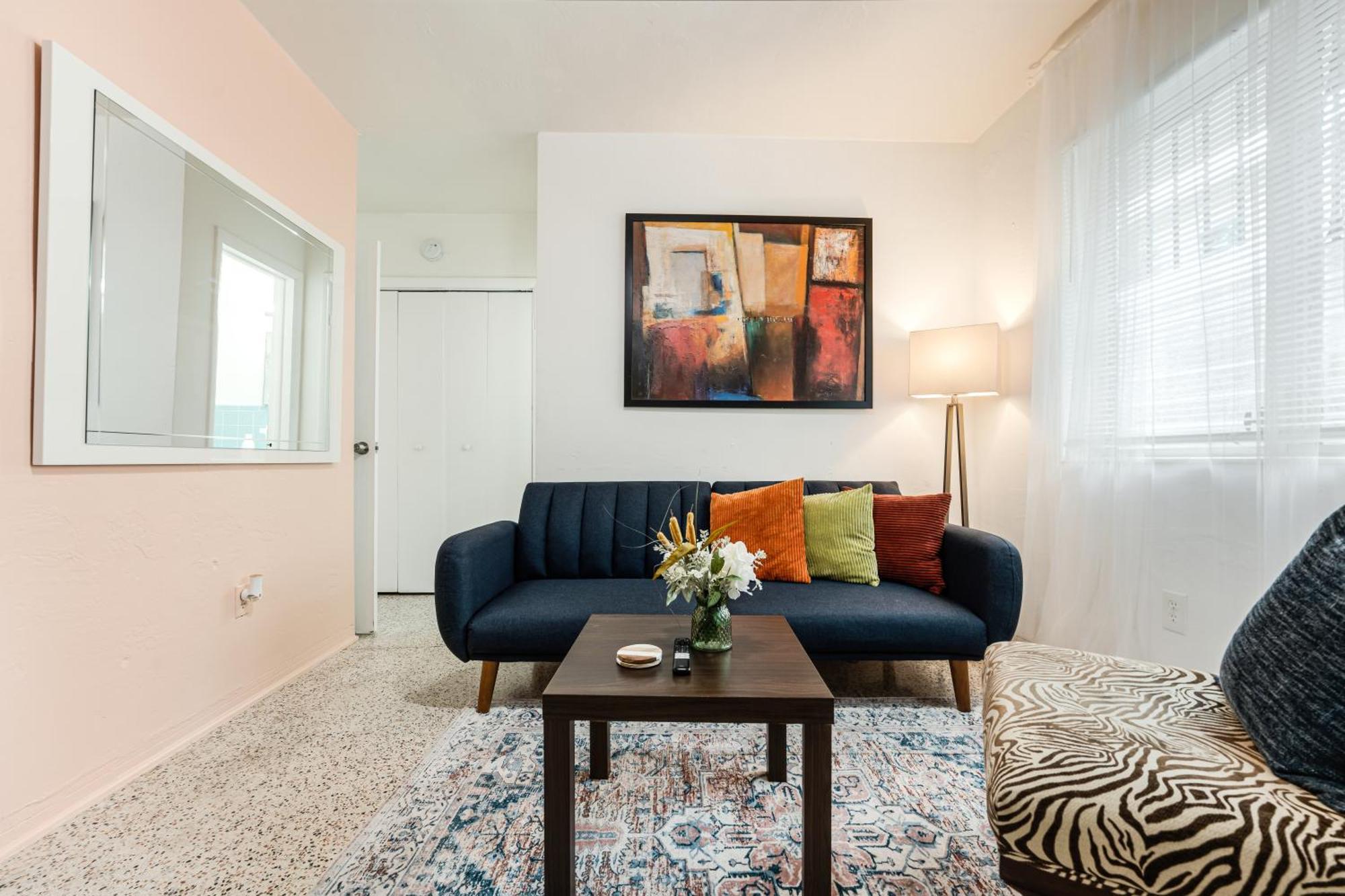 Cozy 1 Bed Retreat In Few Mins To Brickell * Miami