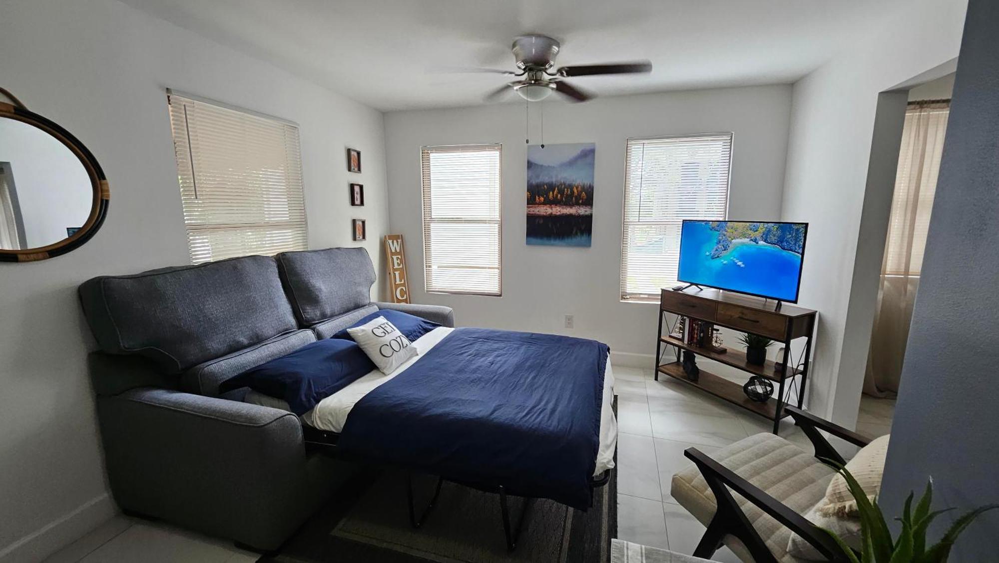Guest house Near Downtown *
