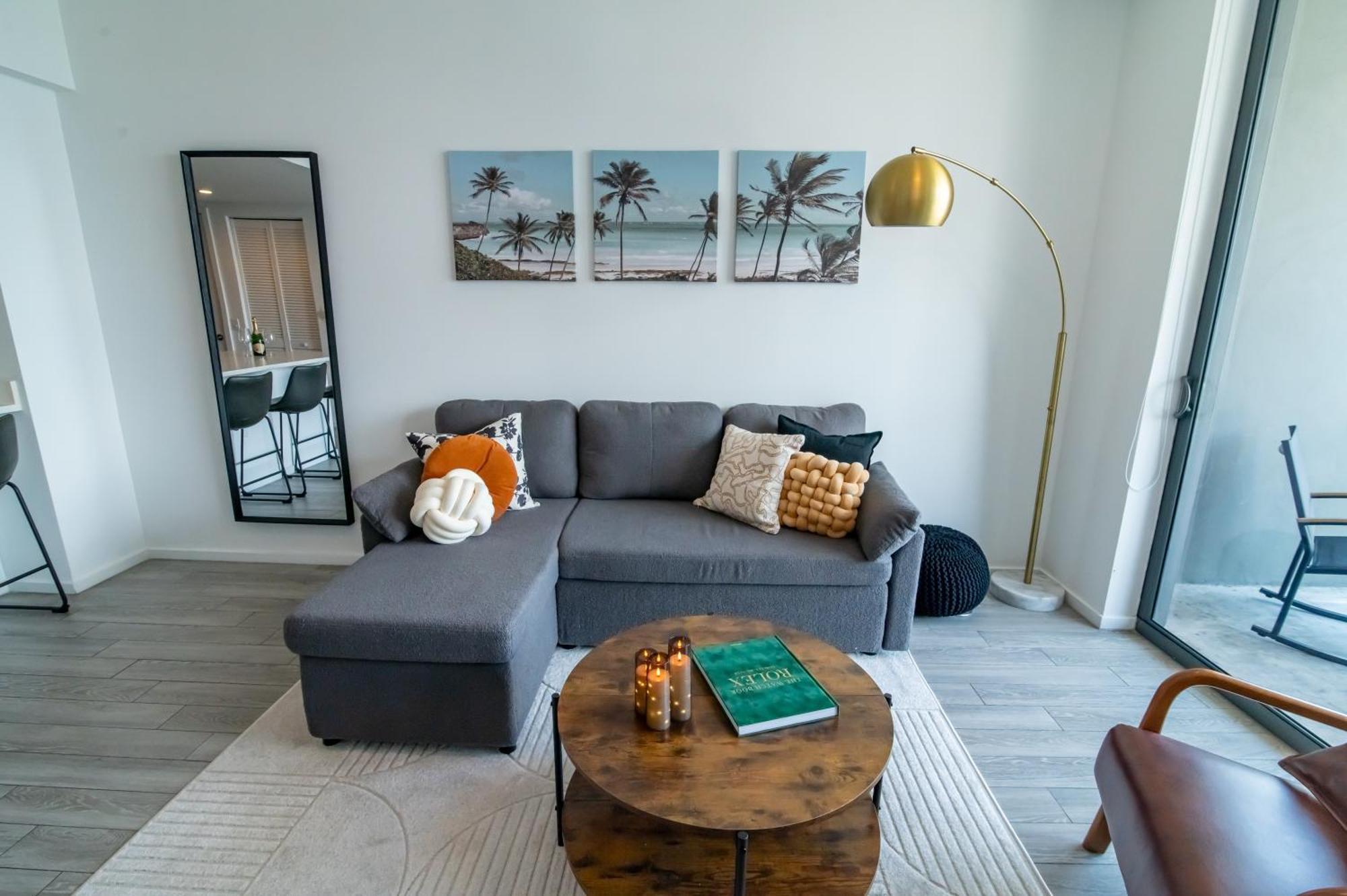 Luxurious King Bed In Downtown * Miami