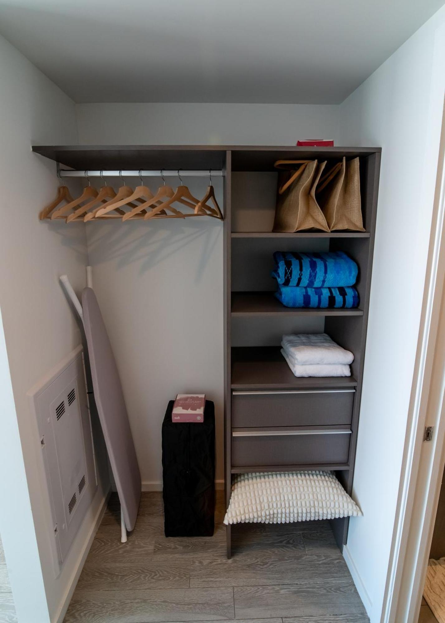 Luxurious King Bed In Downtown Apartment Miami