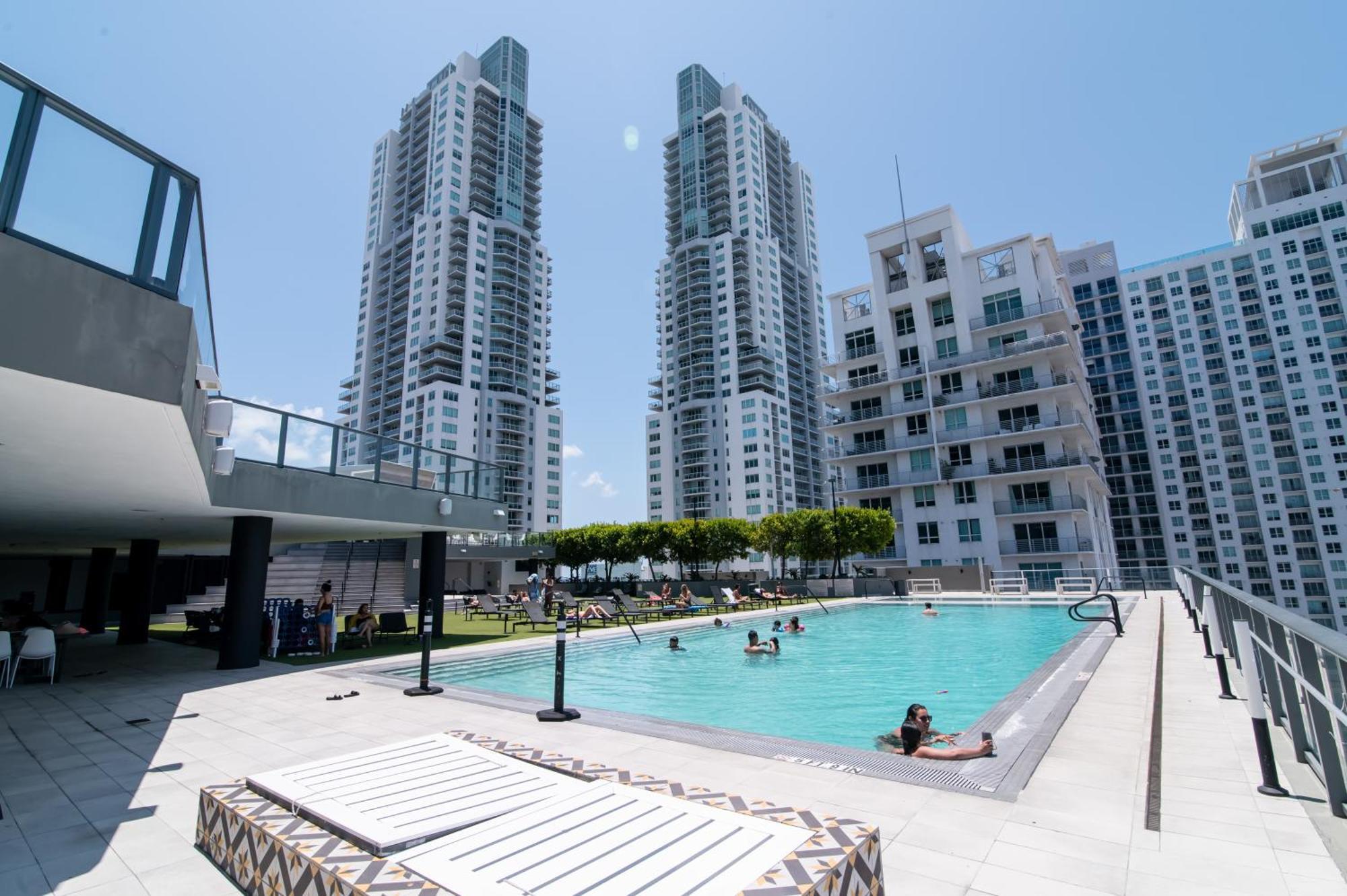 Apartment Luxurious King Bed In Downtown Miami
