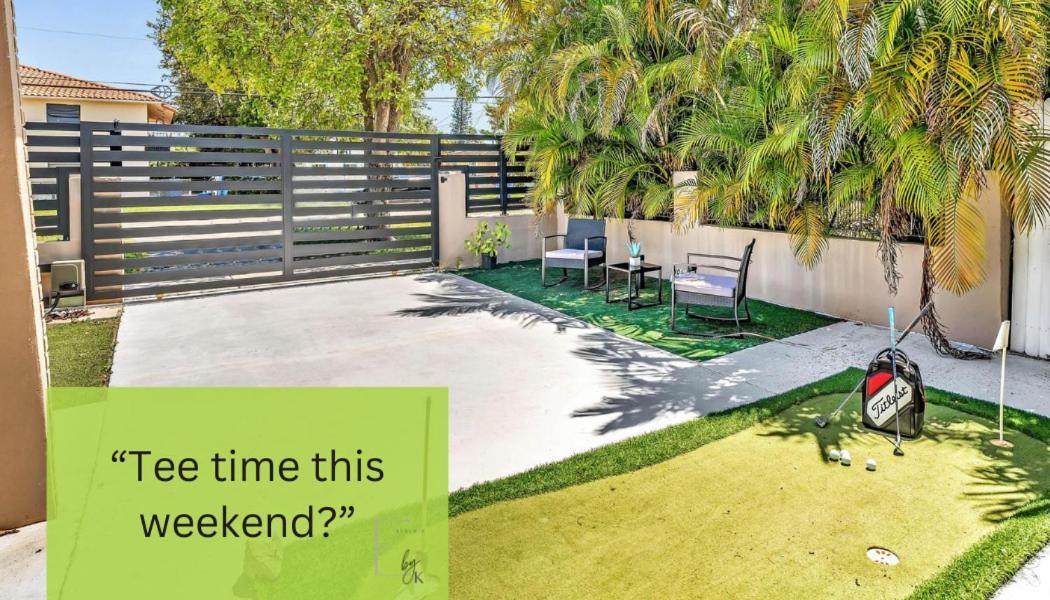 Estelo's Place - Modern Townhouse With King Bed, Only 5 Min From The Airport!