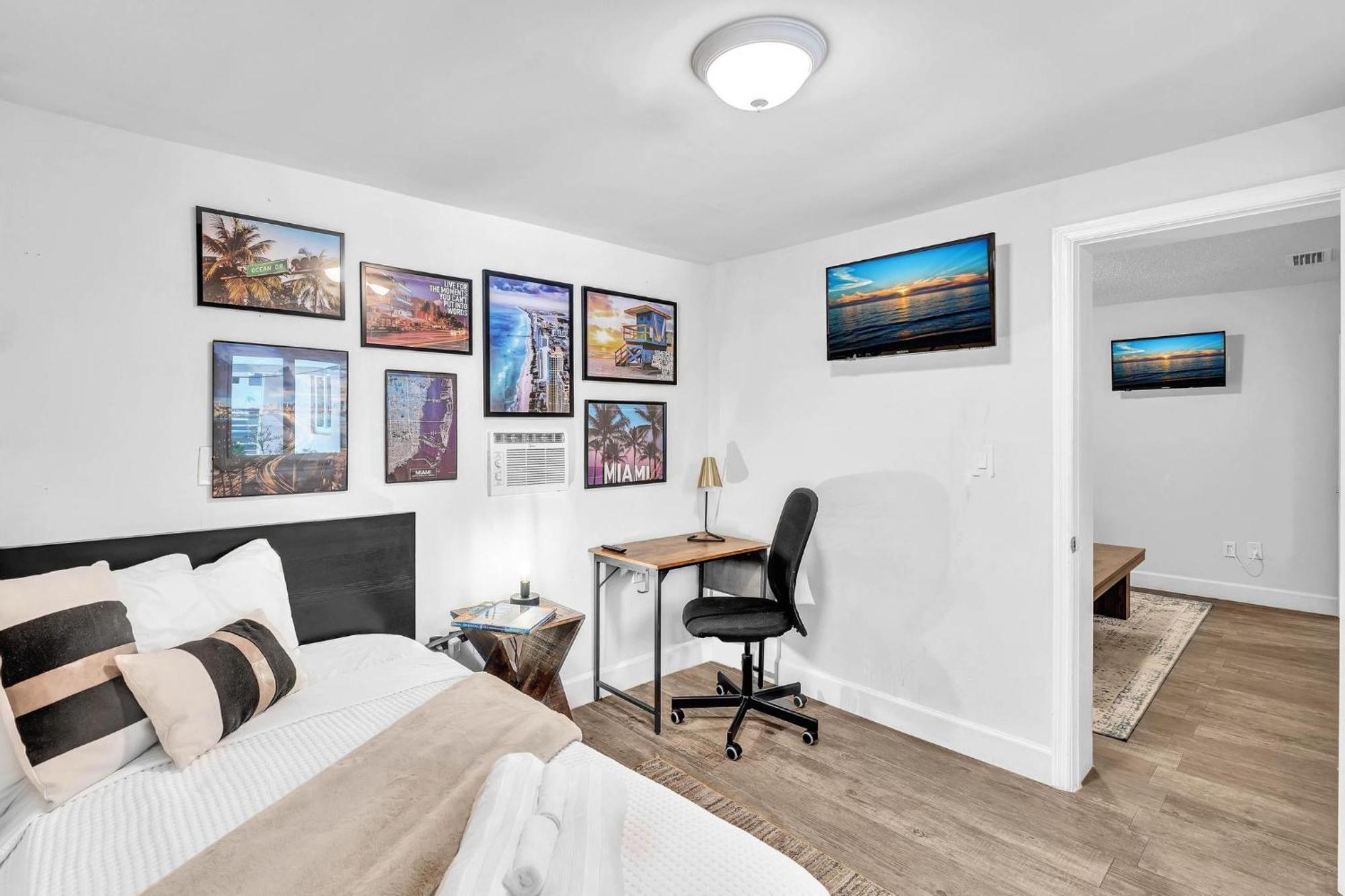 Estelo's Place - Modern Townhouse With King Bed, Only 5 Min From The Airport! Holiday home Miami