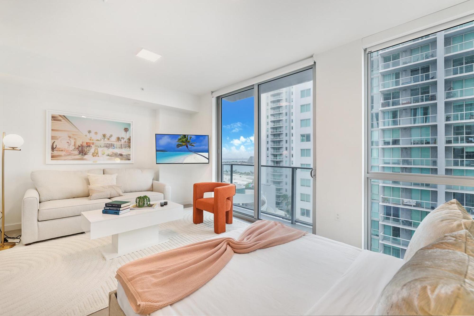227 Condominium By Ionica Apartment
