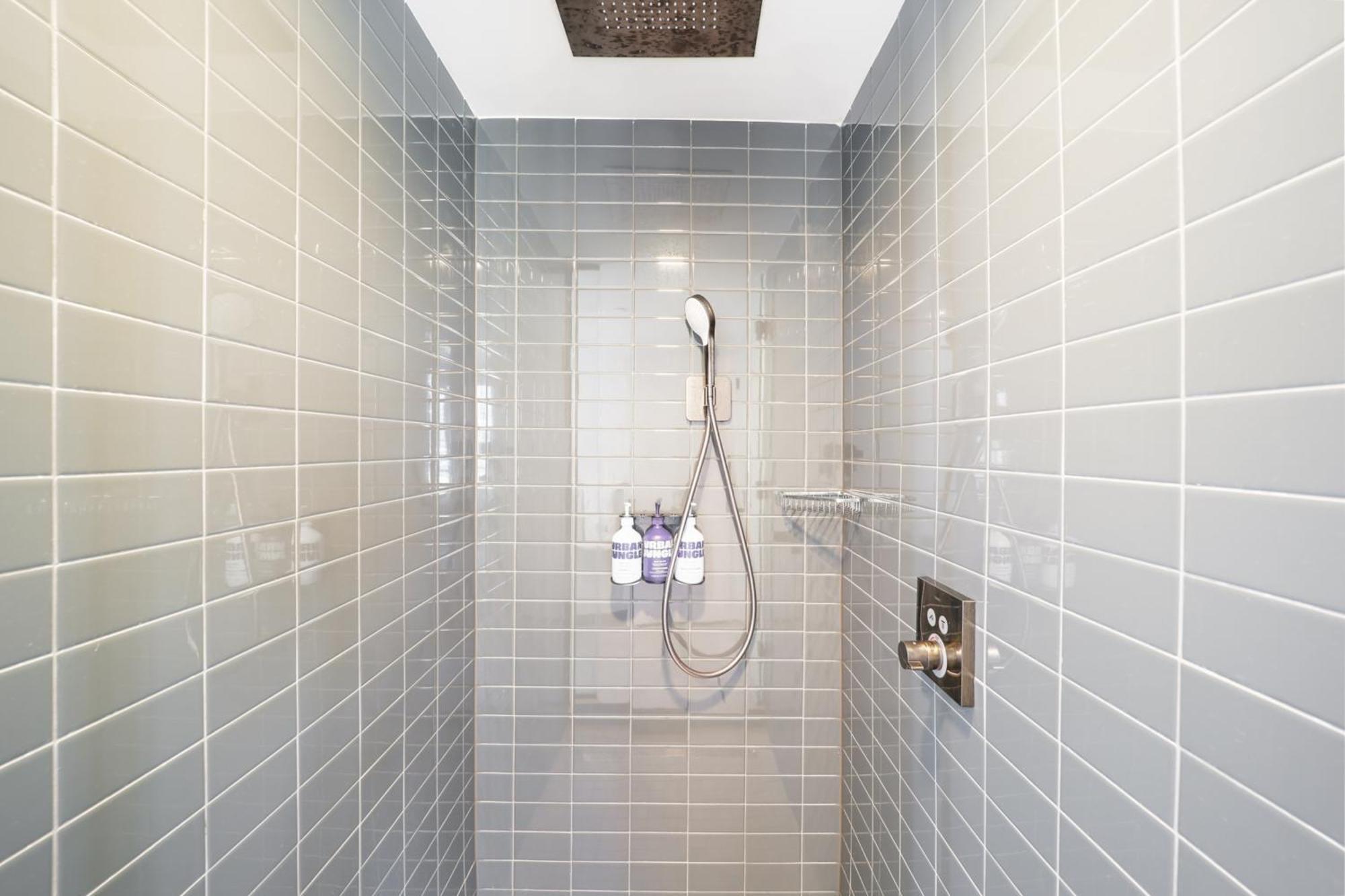 Apartment 227 Condominium By Ionica *