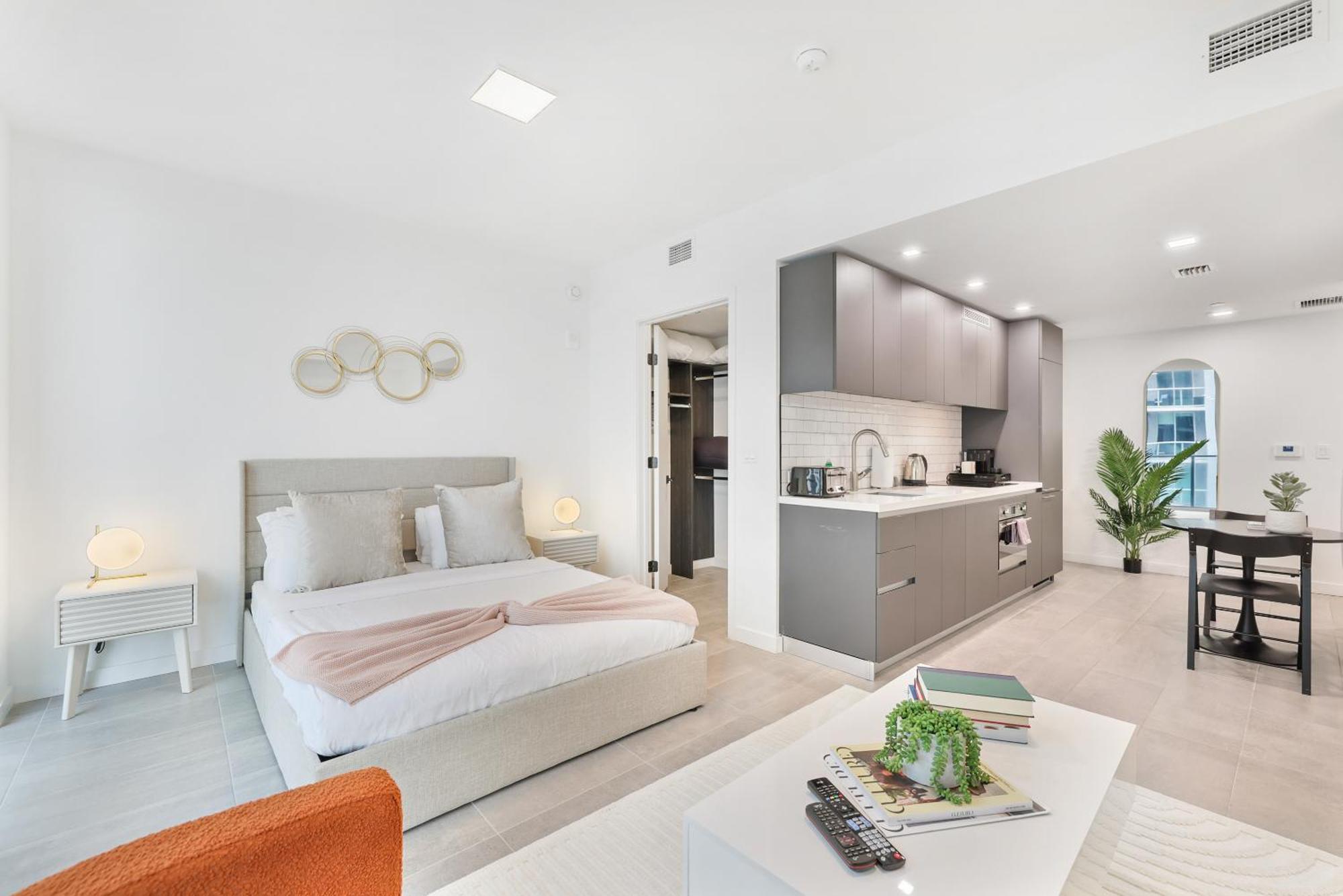 227 Condominium By Ionica Apartment Miami