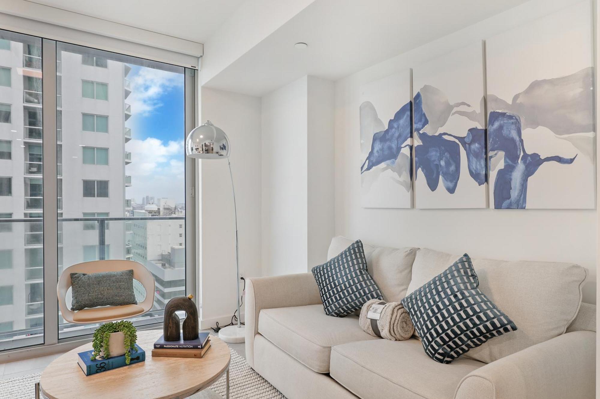 227 Condominium By Ionica * Miami