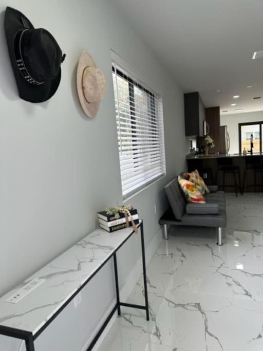 Villa Luxe 3 Bed & 3 Bath Minutes From Design District