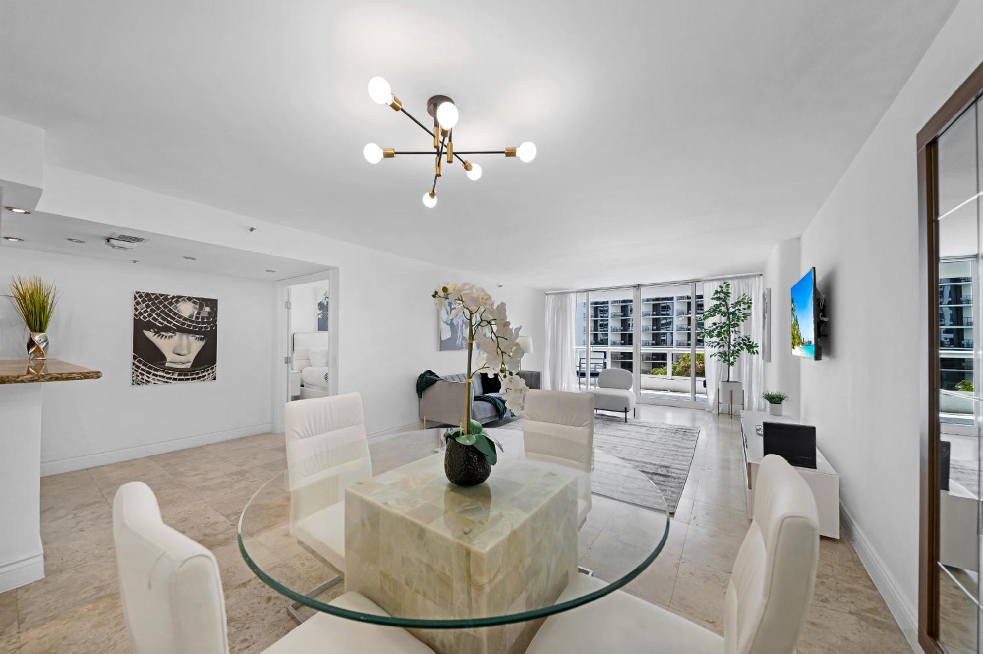 Apartment The Tranquil Nest On Bay Miami