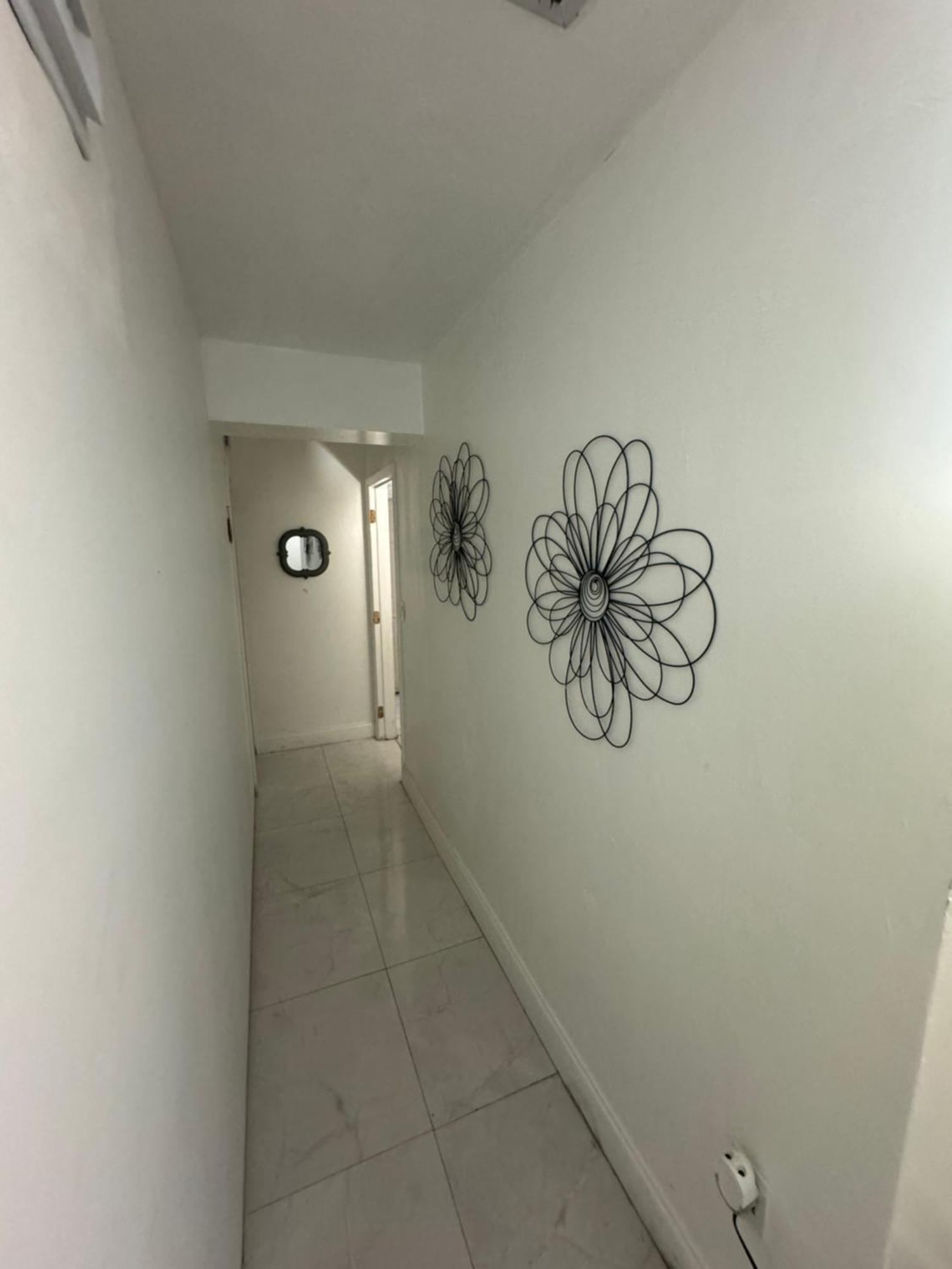 Ludge By Airport Hostel *