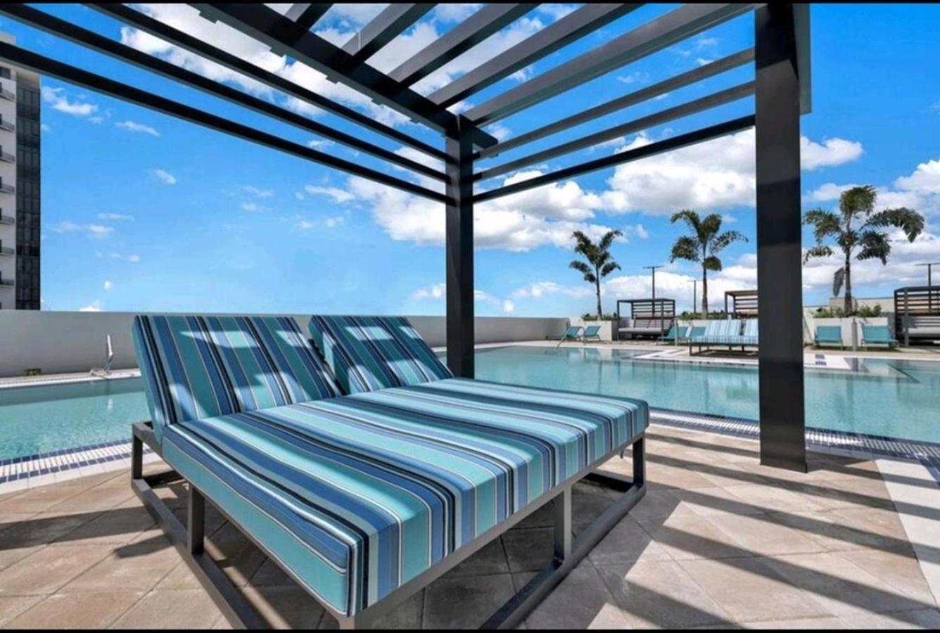 Style 1-bdrm Downtown Doral Apartment Miami