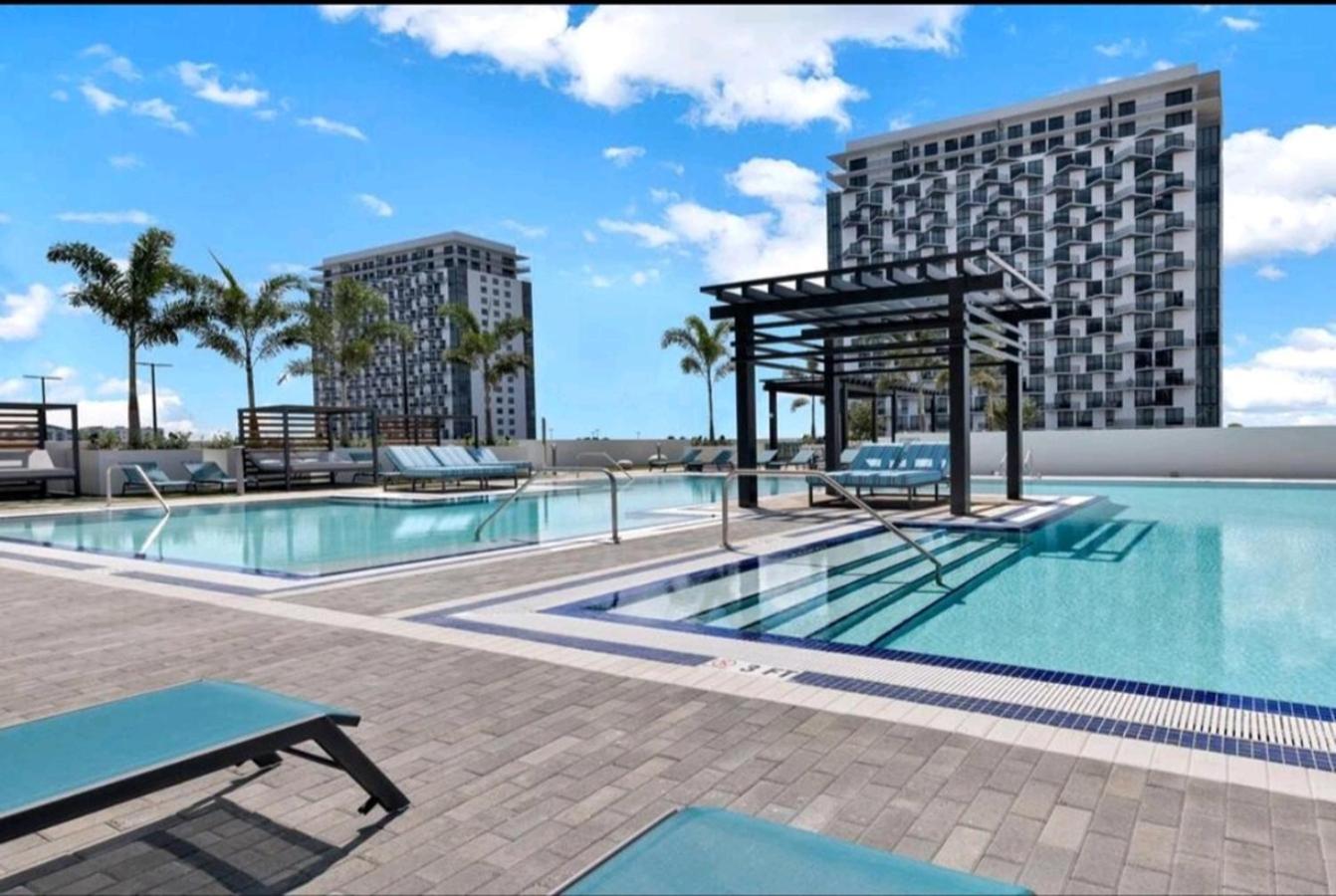 Style 1-bdrm Downtown Doral Miami
