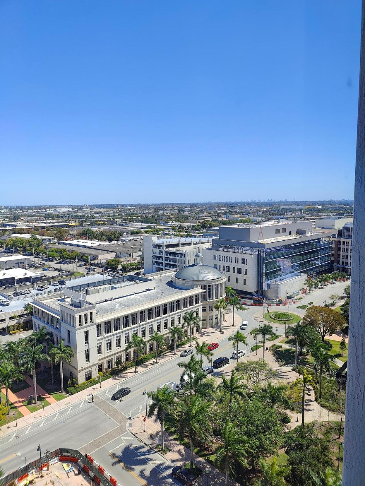 Apartment Style 1-bdrm Downtown Doral Miami