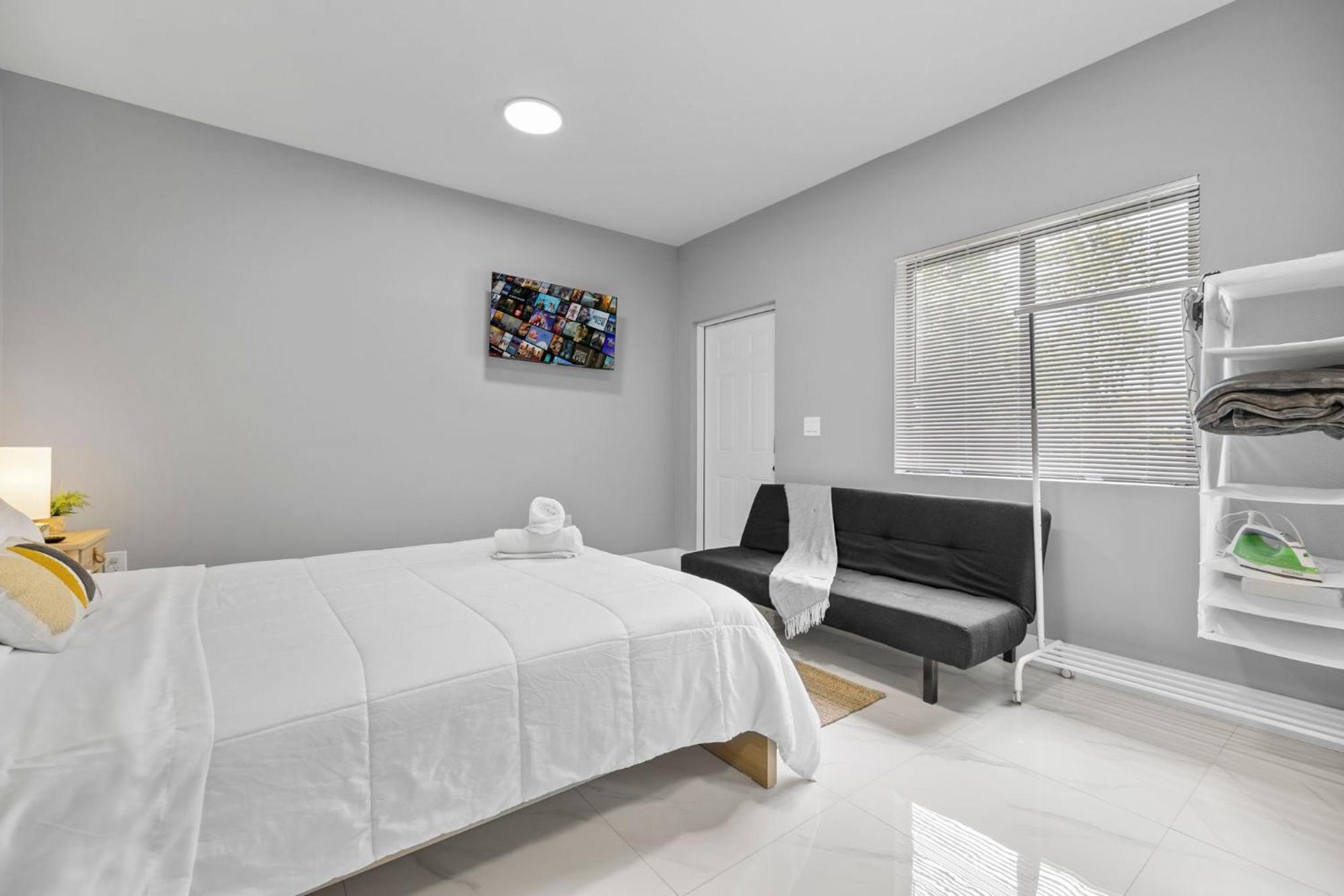 Beautifully Designed Studio In