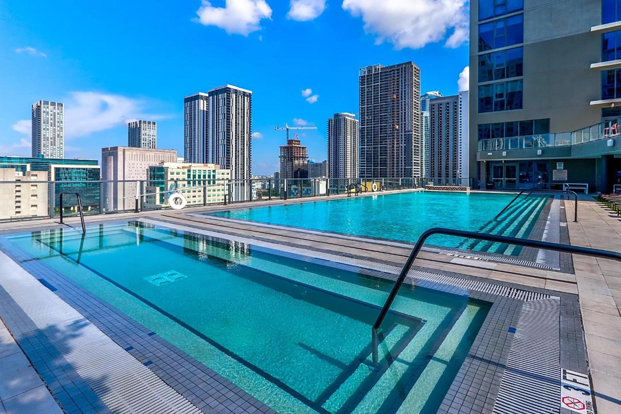 Dt Apartment *