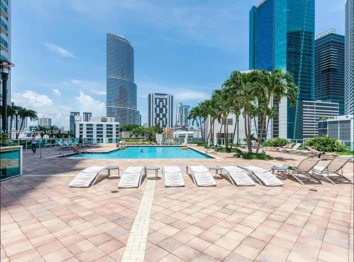 Beautiful Brickell Loft Apartment Miami