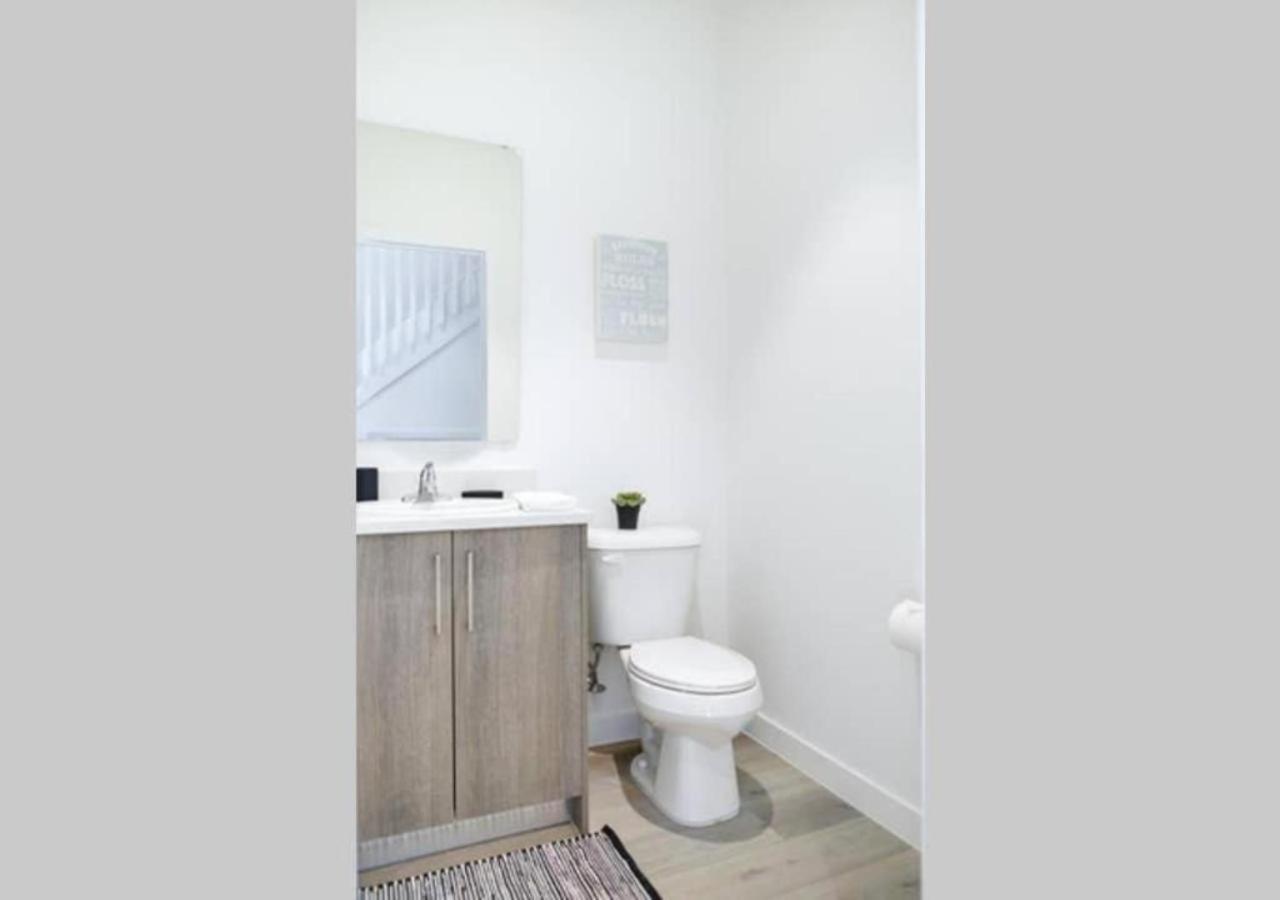 Modern Townhouse 18 Min From The Beach & Aventura - Th1