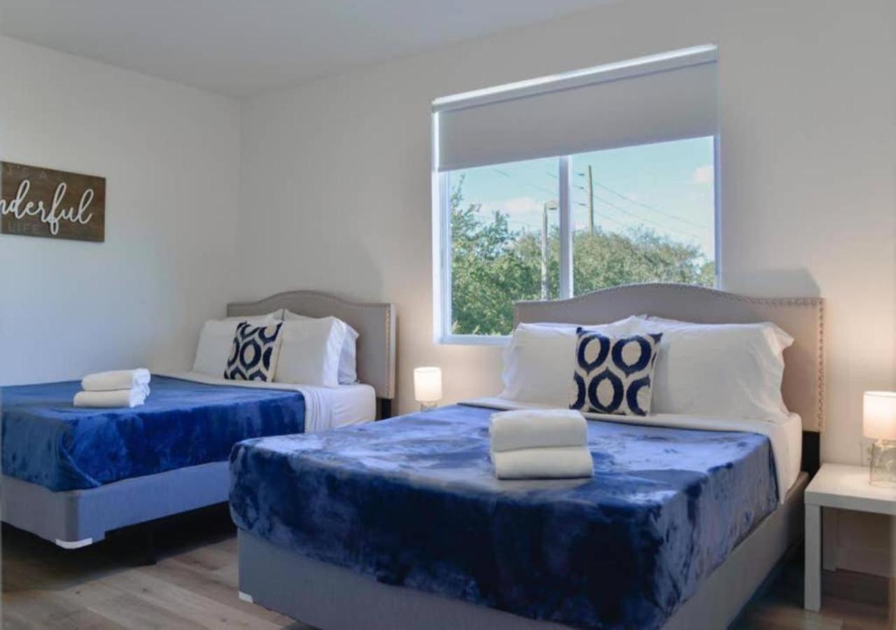 Modern Townhouse 18 Min From The Beach & Aventura - Th1 *
