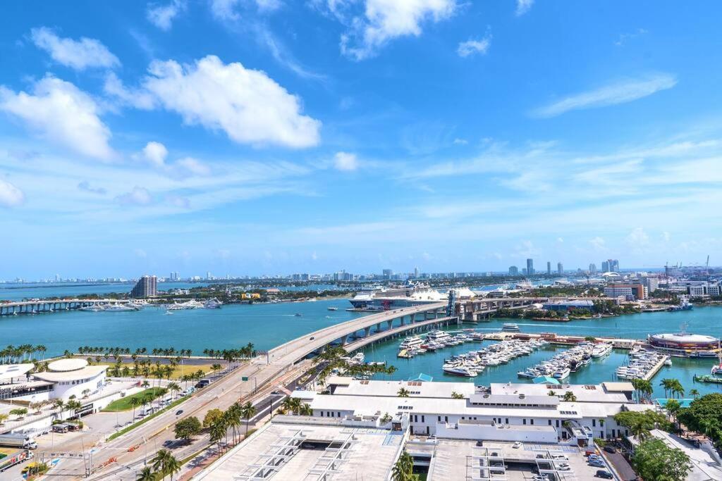 Ocean Front View Stylish In Downtown * Miami