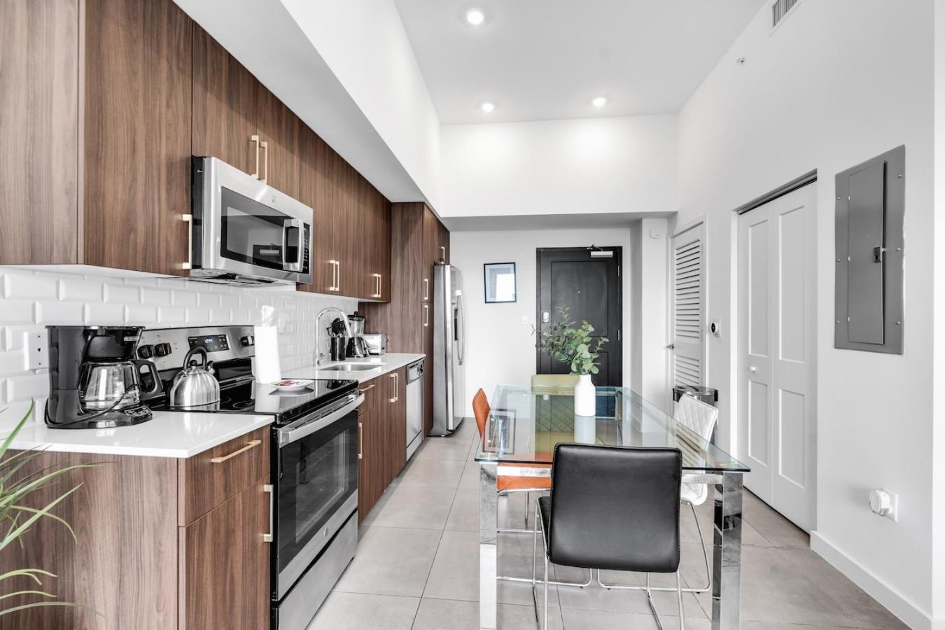 Urban Escape 3 Bed Unit Near Brickell And Wynwood Apartment Miami