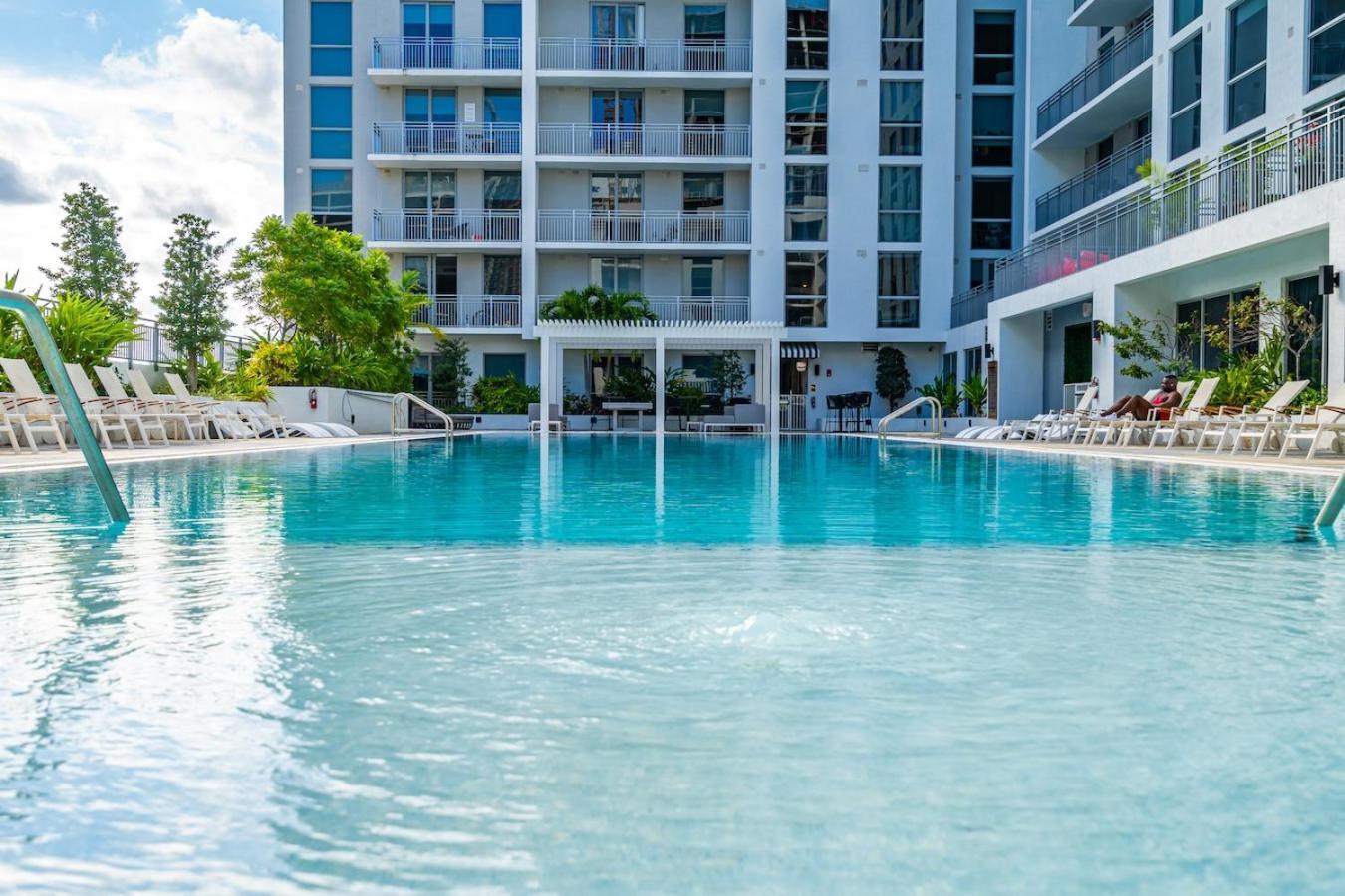 Urban Escape 3 Bed Unit Near Brickell And Wynwood Apartment *