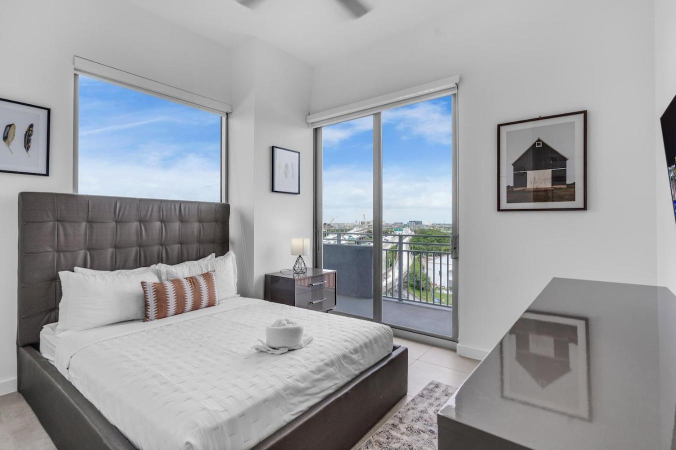 Urban Escape 3 Bed Unit Near Brickell And Wynwood