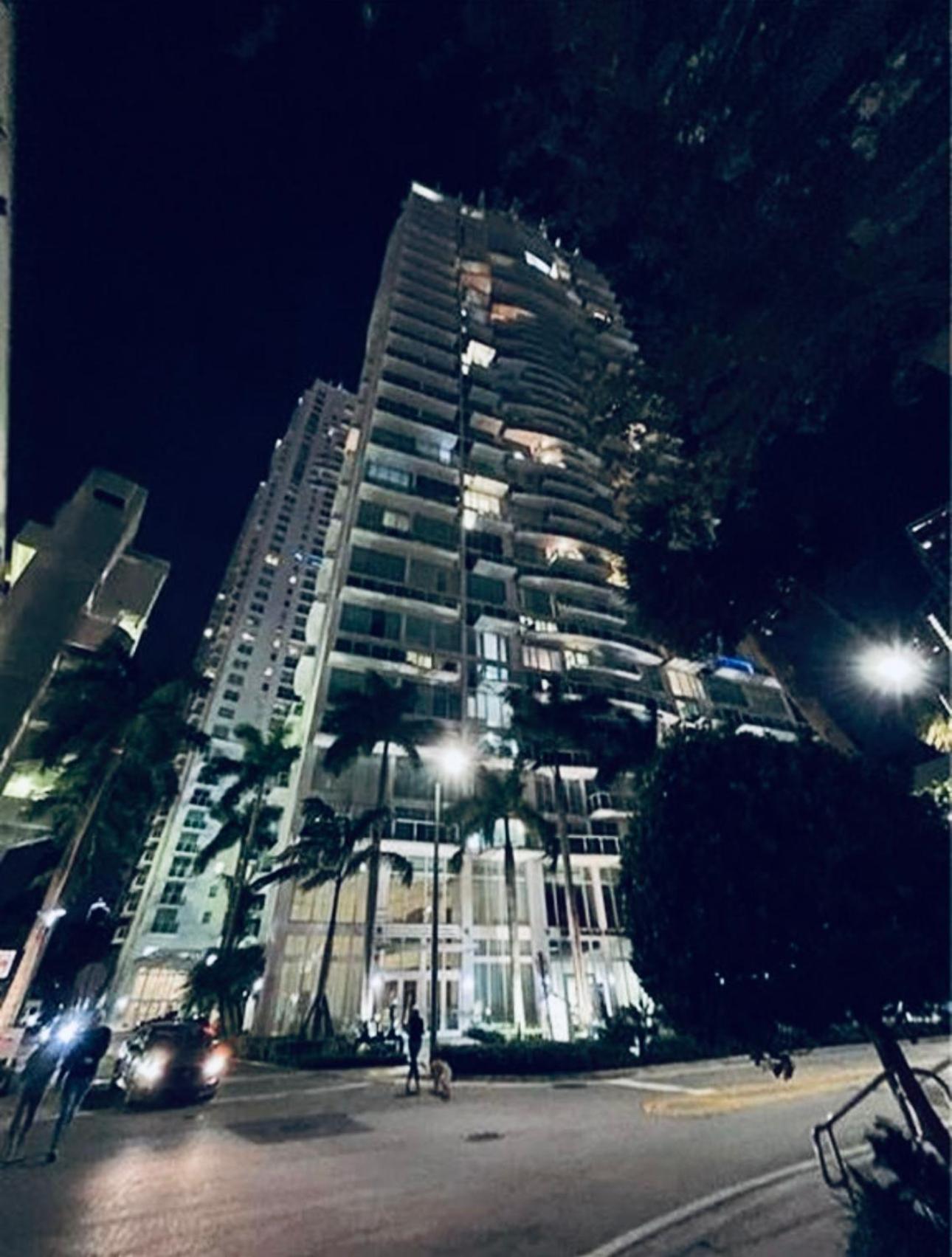 2 Story Loft Downtown Apartment Miami