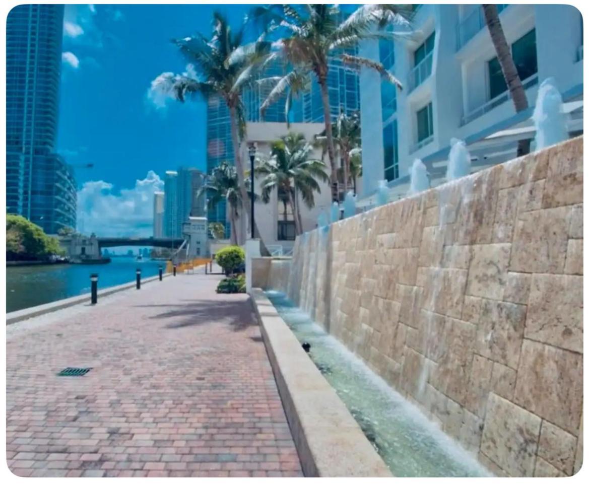 2 Story Loft Downtown Apartment Miami