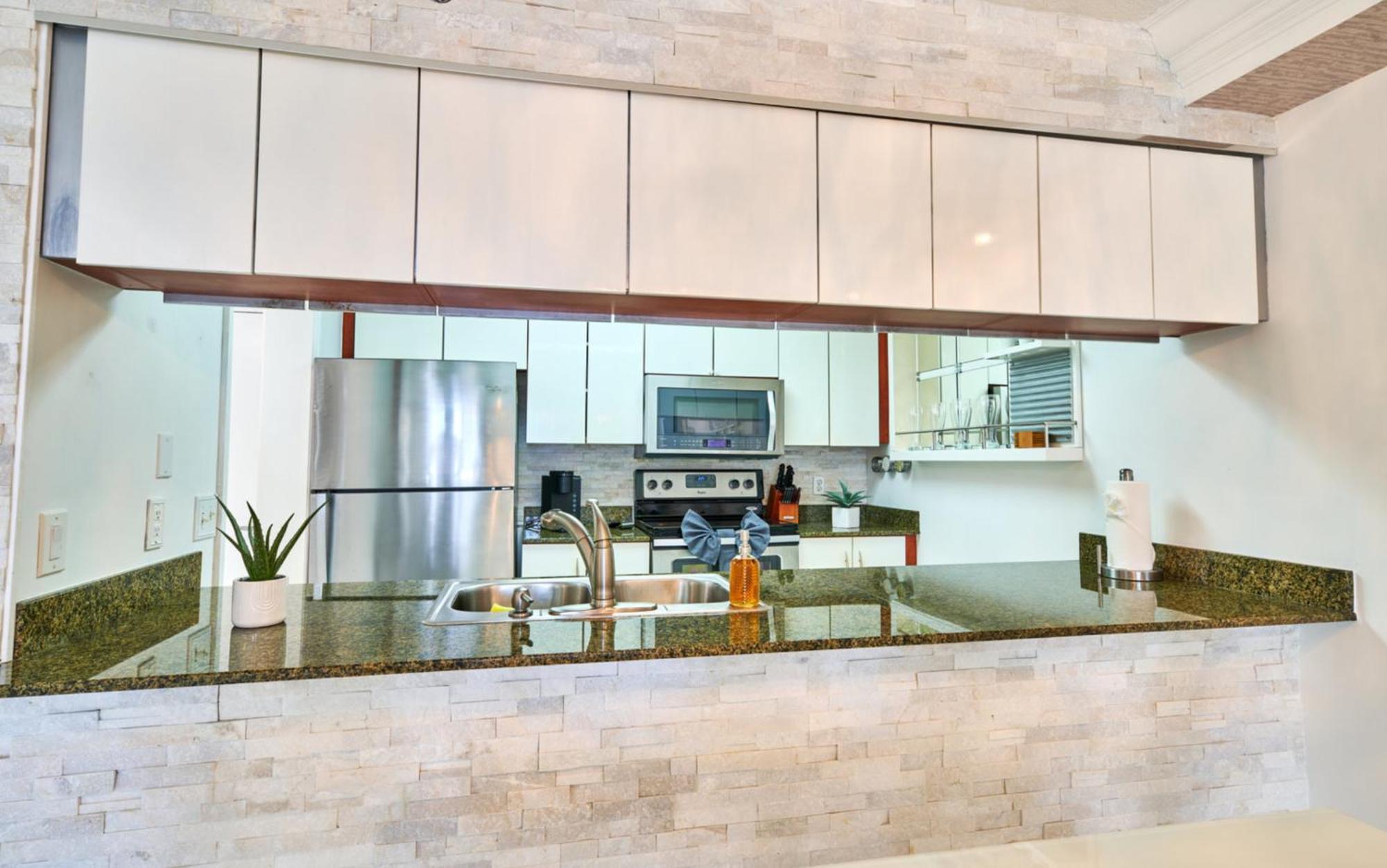 Serene View 1 Br Apartment