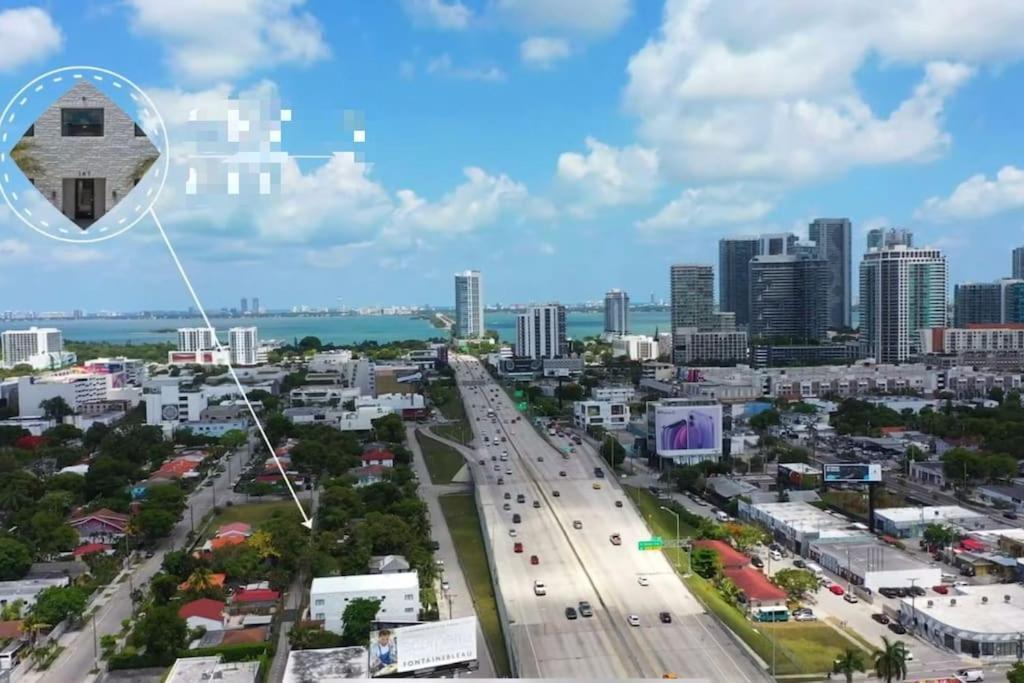 Stylish Lux 5 Min Walking To Design District 7 *