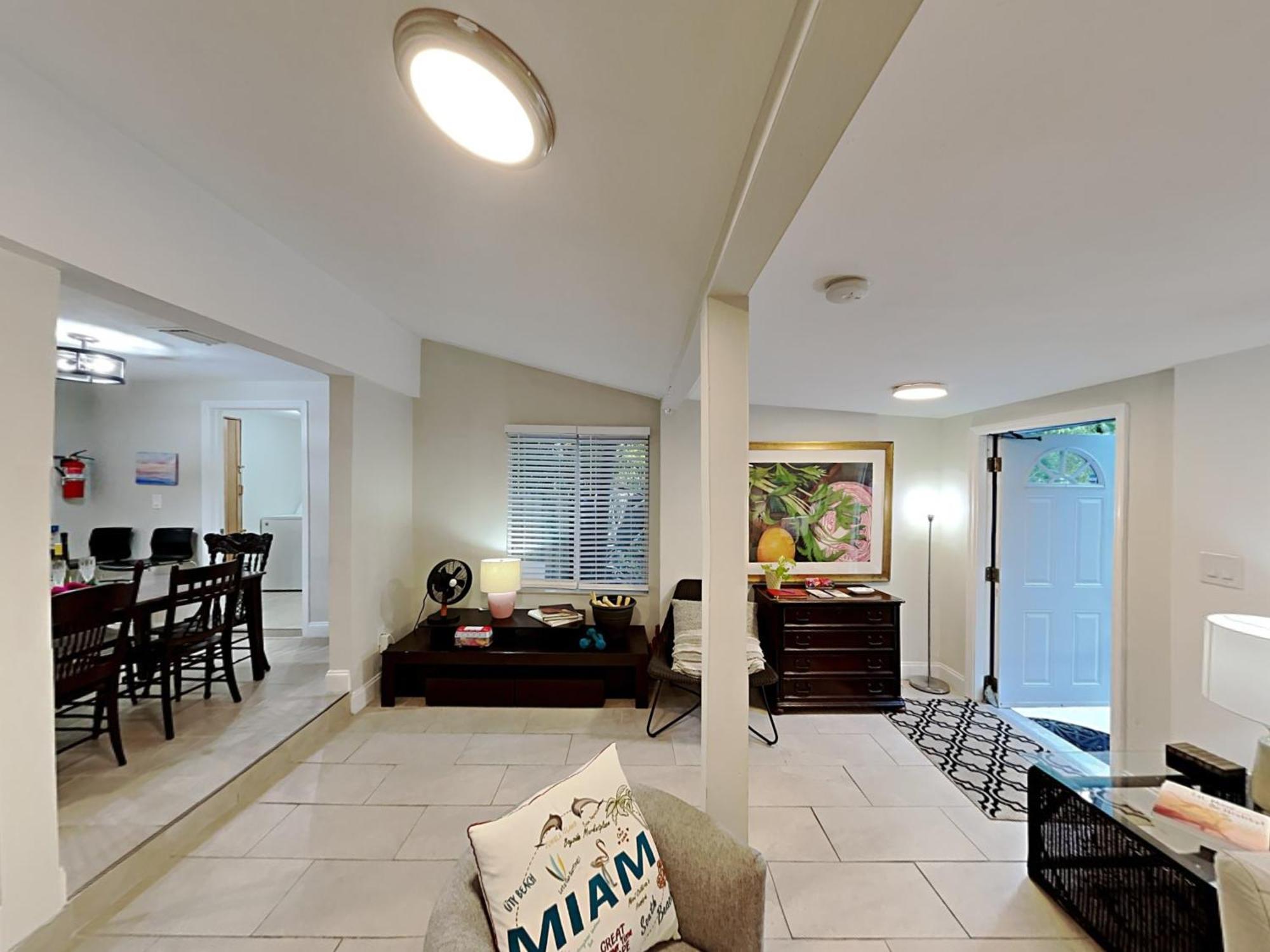 Homestay Private At Centrally Located With Free Parking