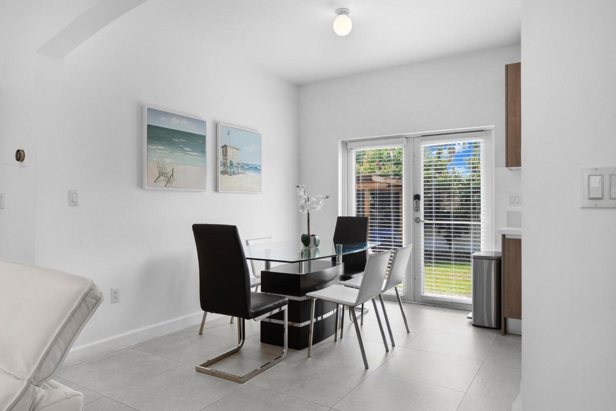 Coco Cozy Near Brickell * Miami