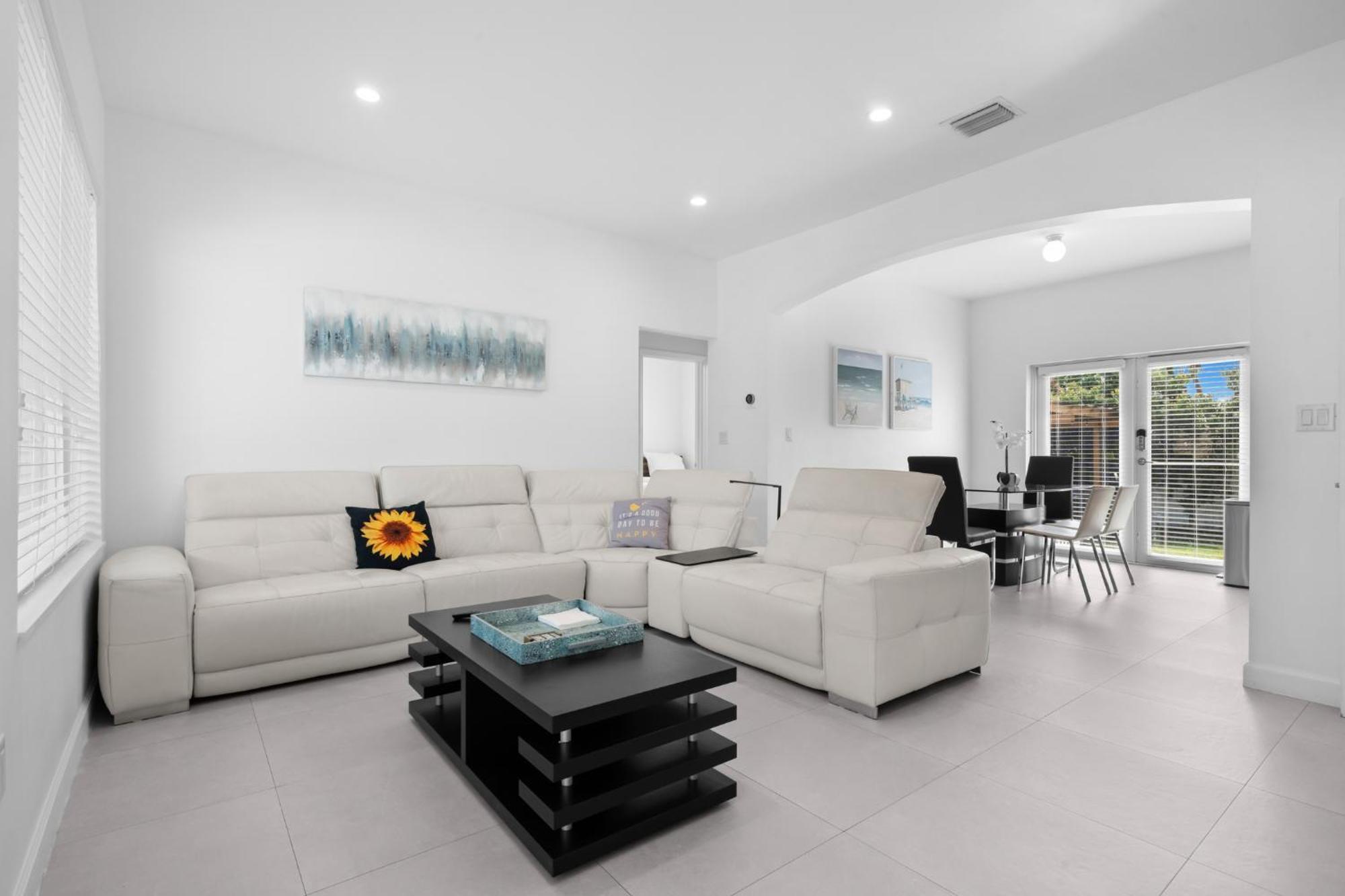 Coco Cozy Near Brickell Miami