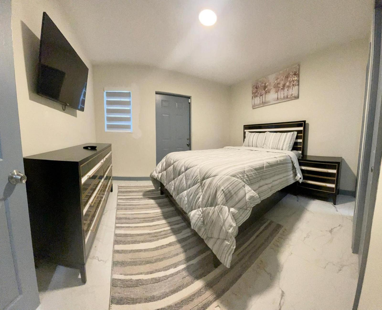 Reywant Investments Inc Near Hardrock Casino * Miami