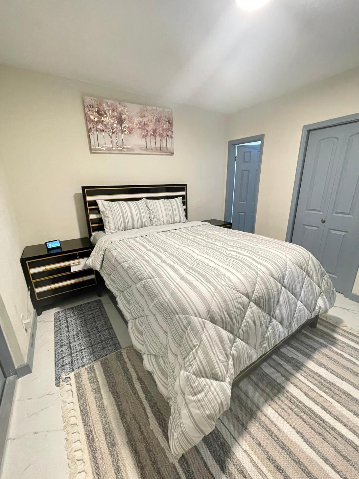 Holiday home Reywant Investments Inc Near Hardrock Casino *