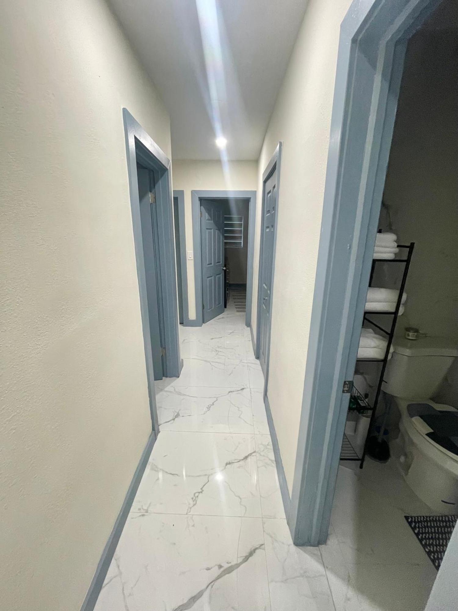 Reywant Investments Inc Near Hardrock Casino Holiday home *