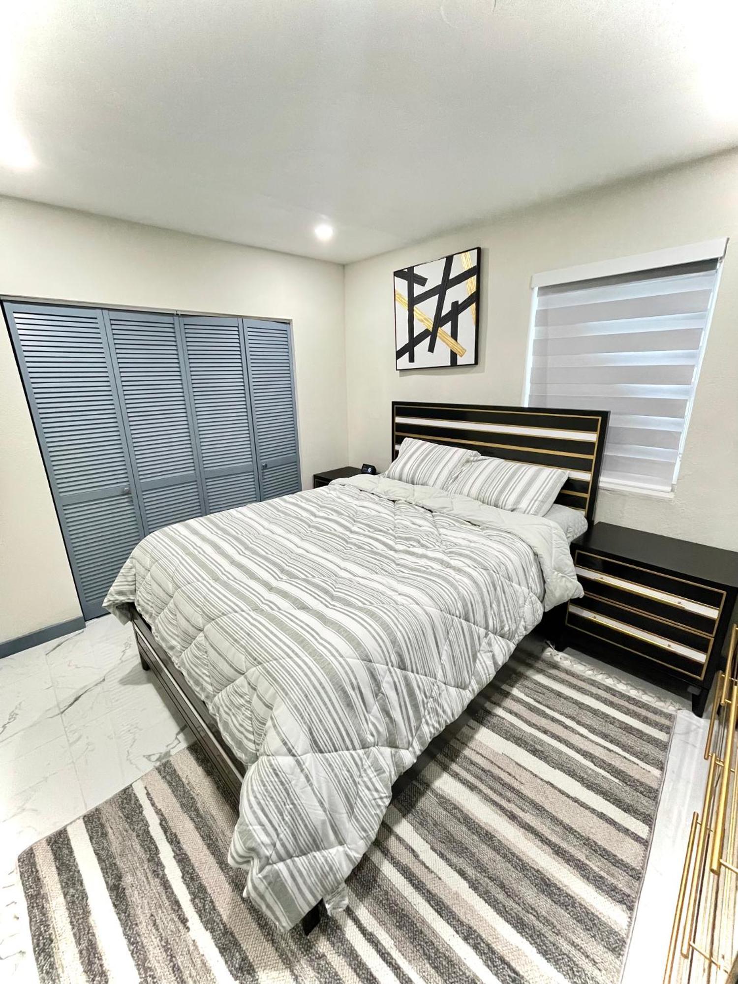 Reywant Investments Inc Near Hardrock Casino * Miami