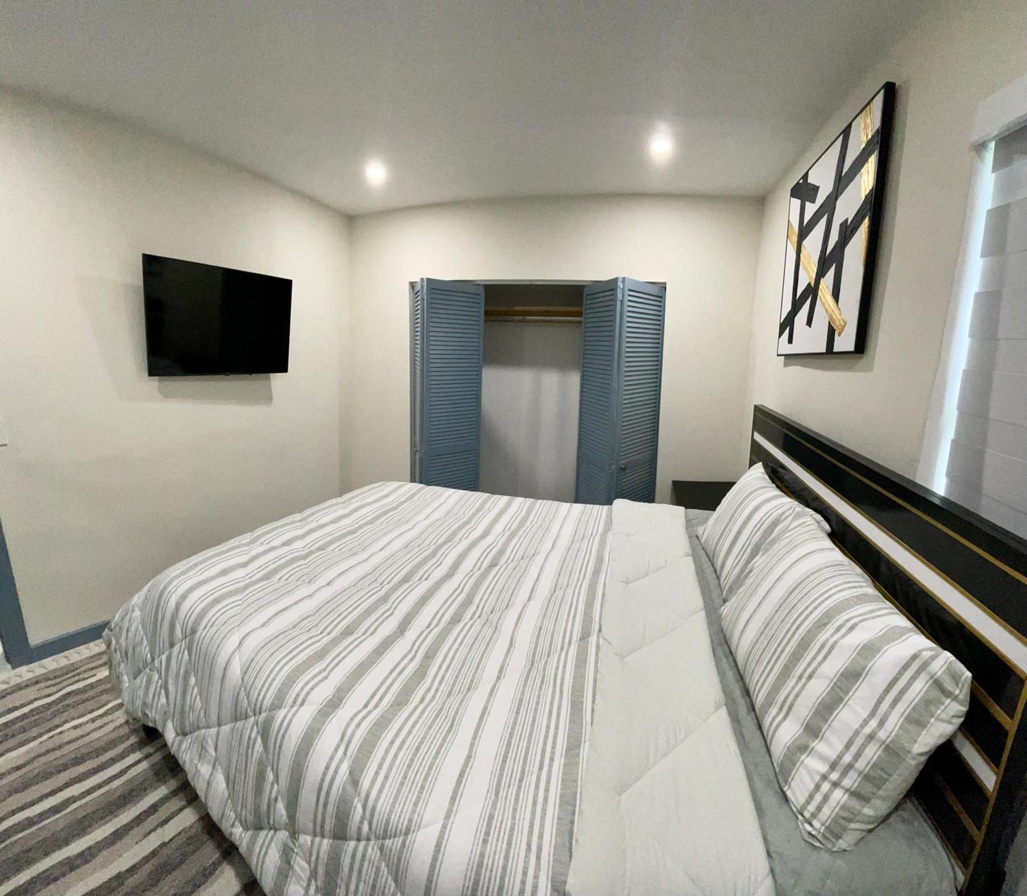 Holiday home Reywant Investments Inc Near Hardrock Casino *