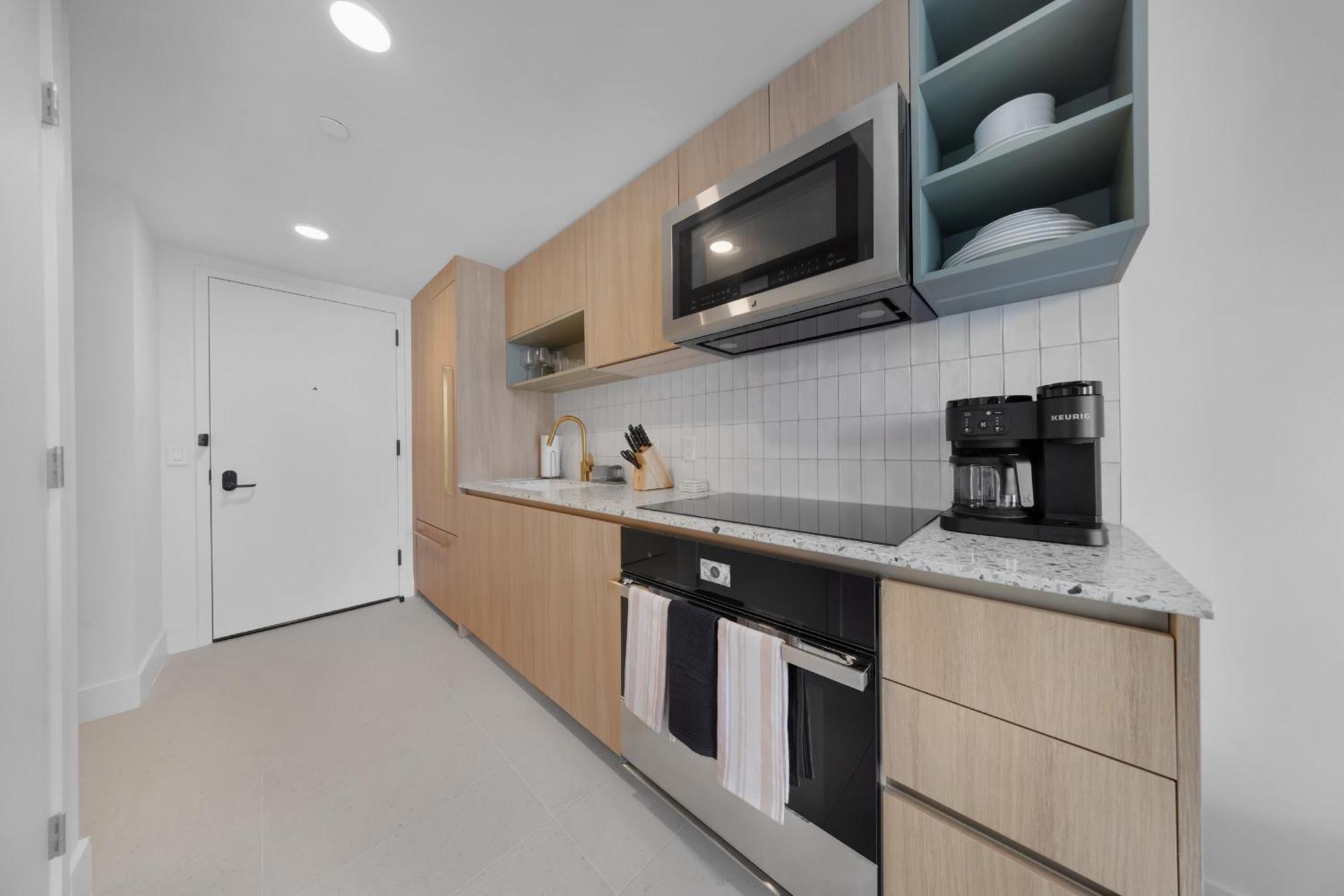 Aurora - Enjoy Magic In Our Gorgeous #2607 Apartment